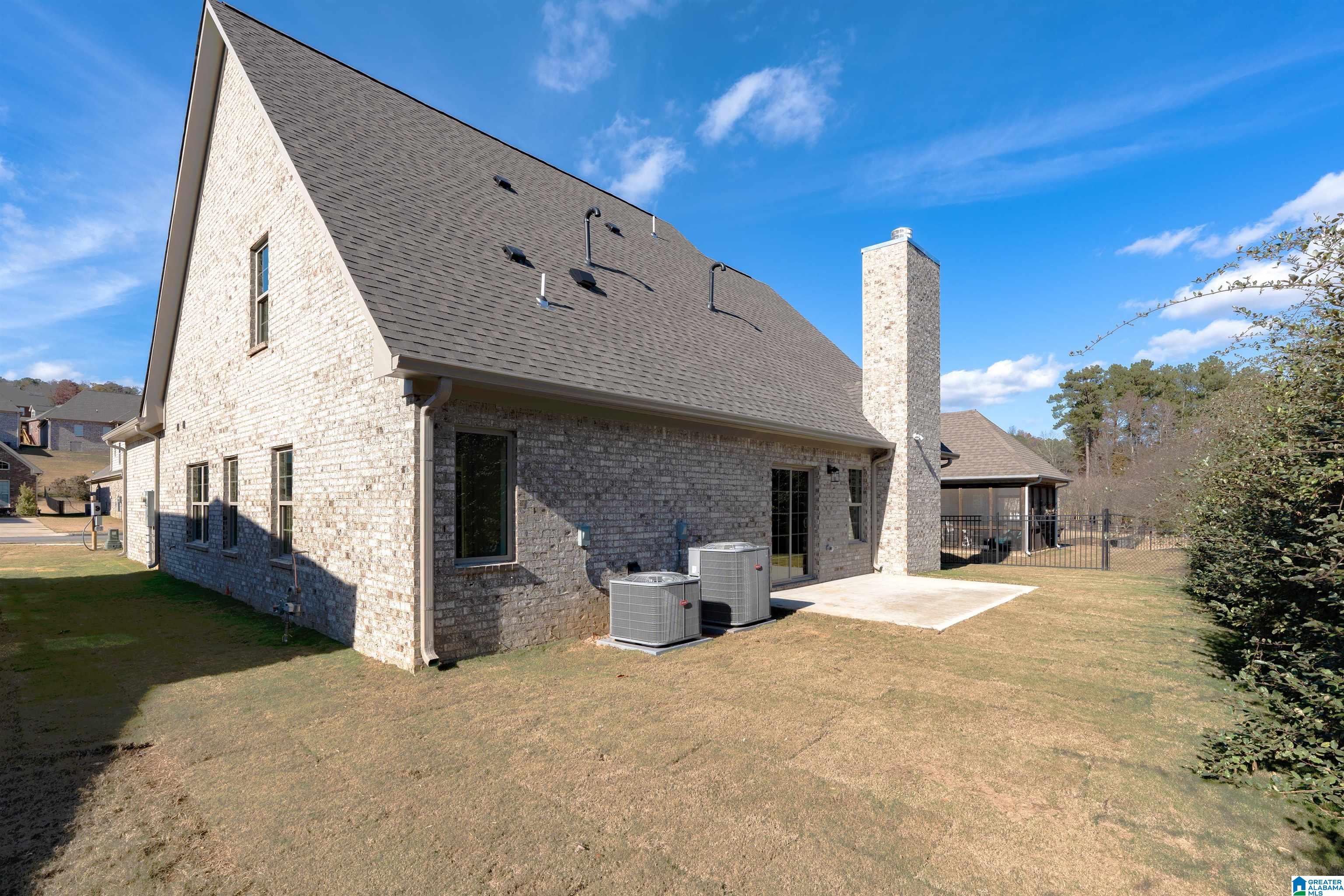 65 VICKIE DRIVE