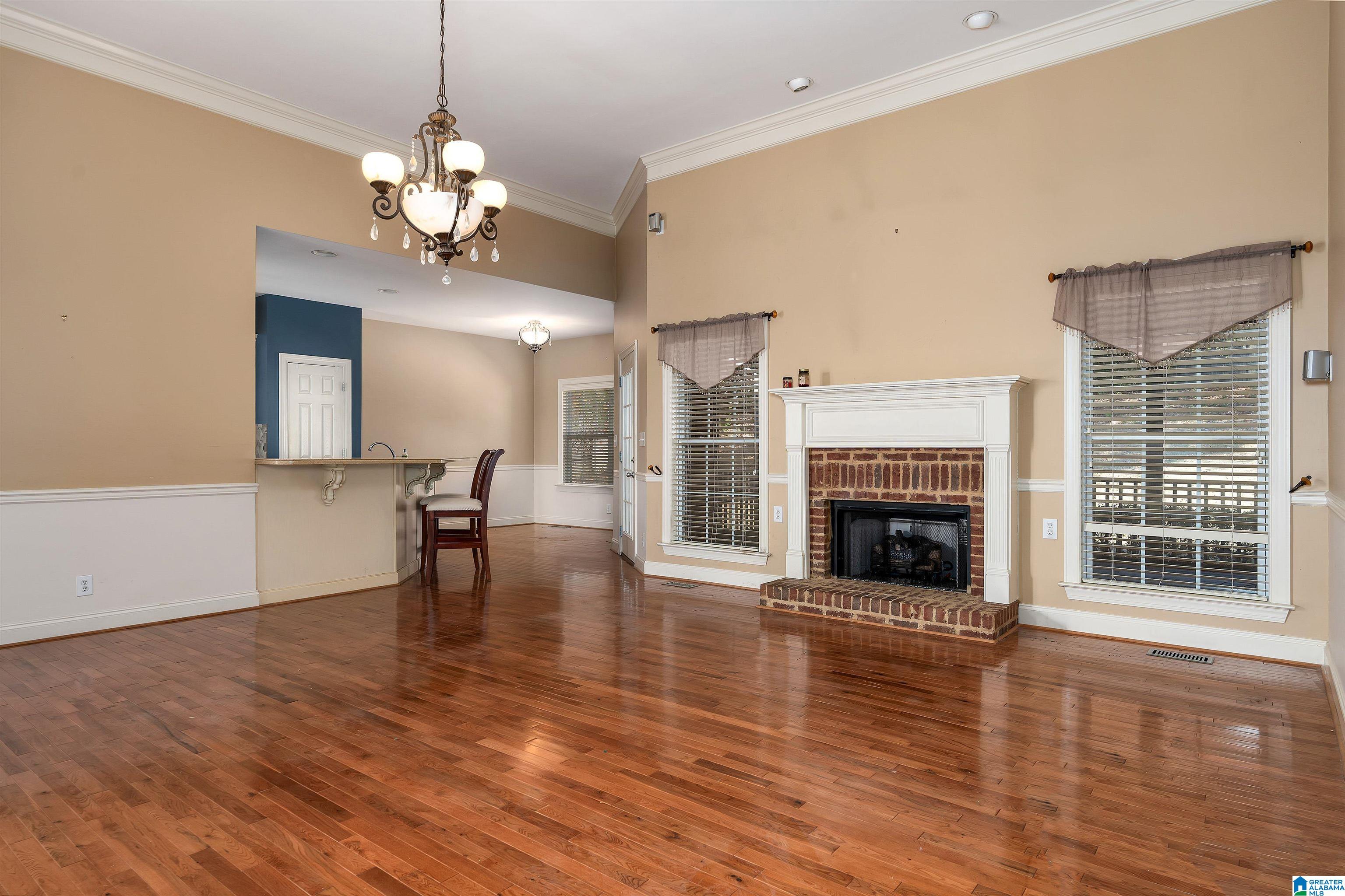 6820 SCOOTER DRIVE