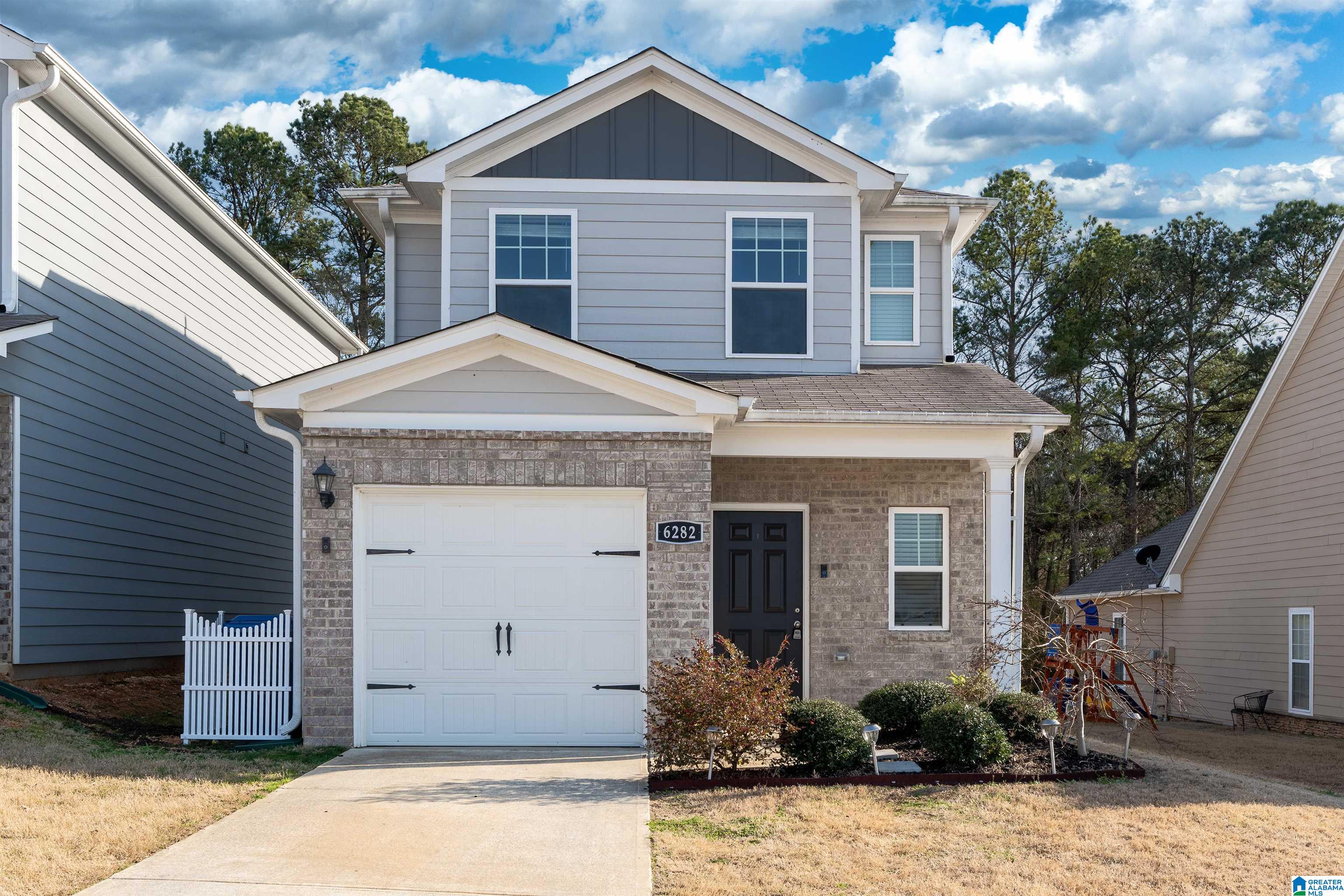 6282 RAINBOW ROW
