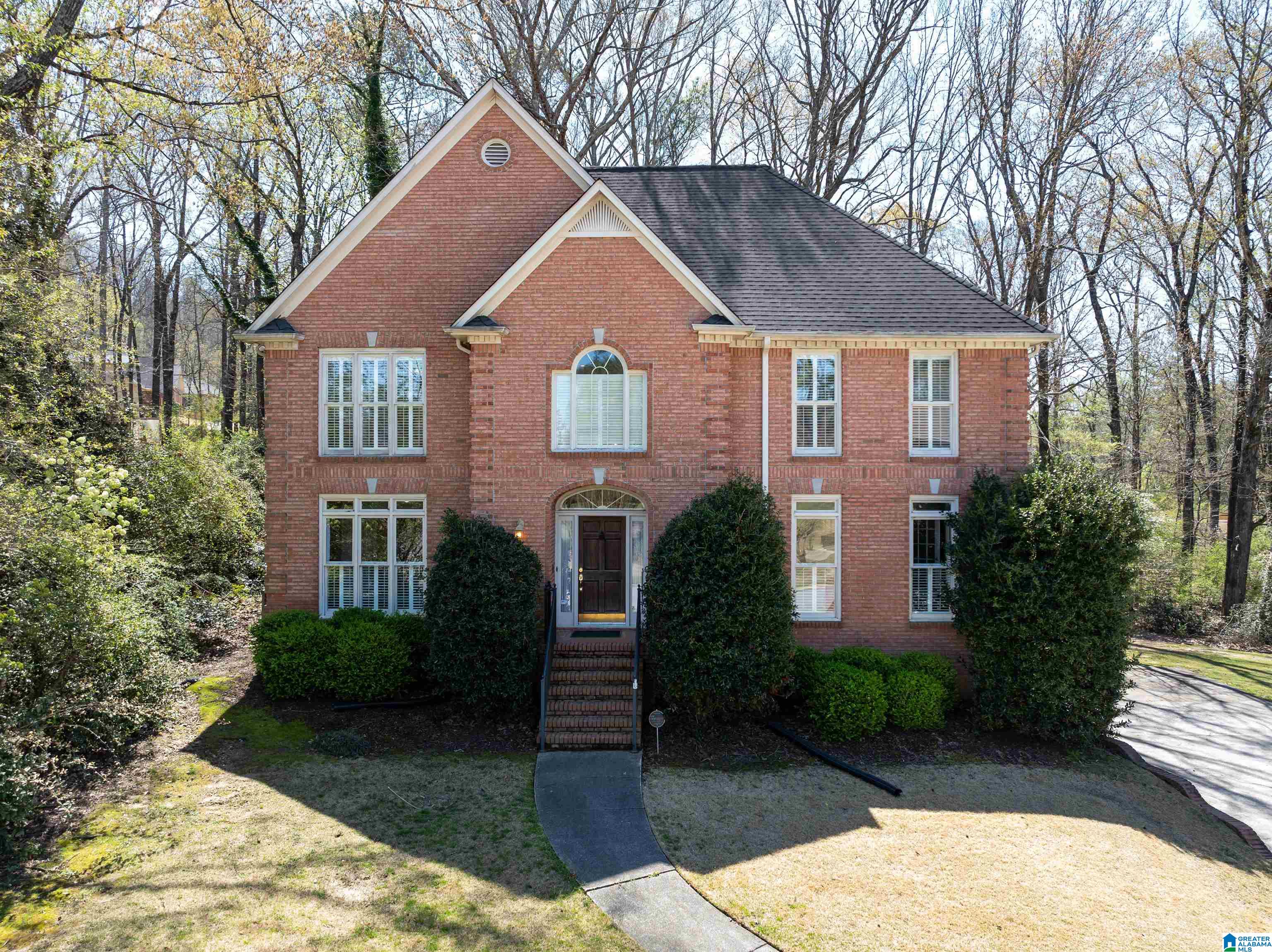 2540 WESTMINSTER CIRCLE