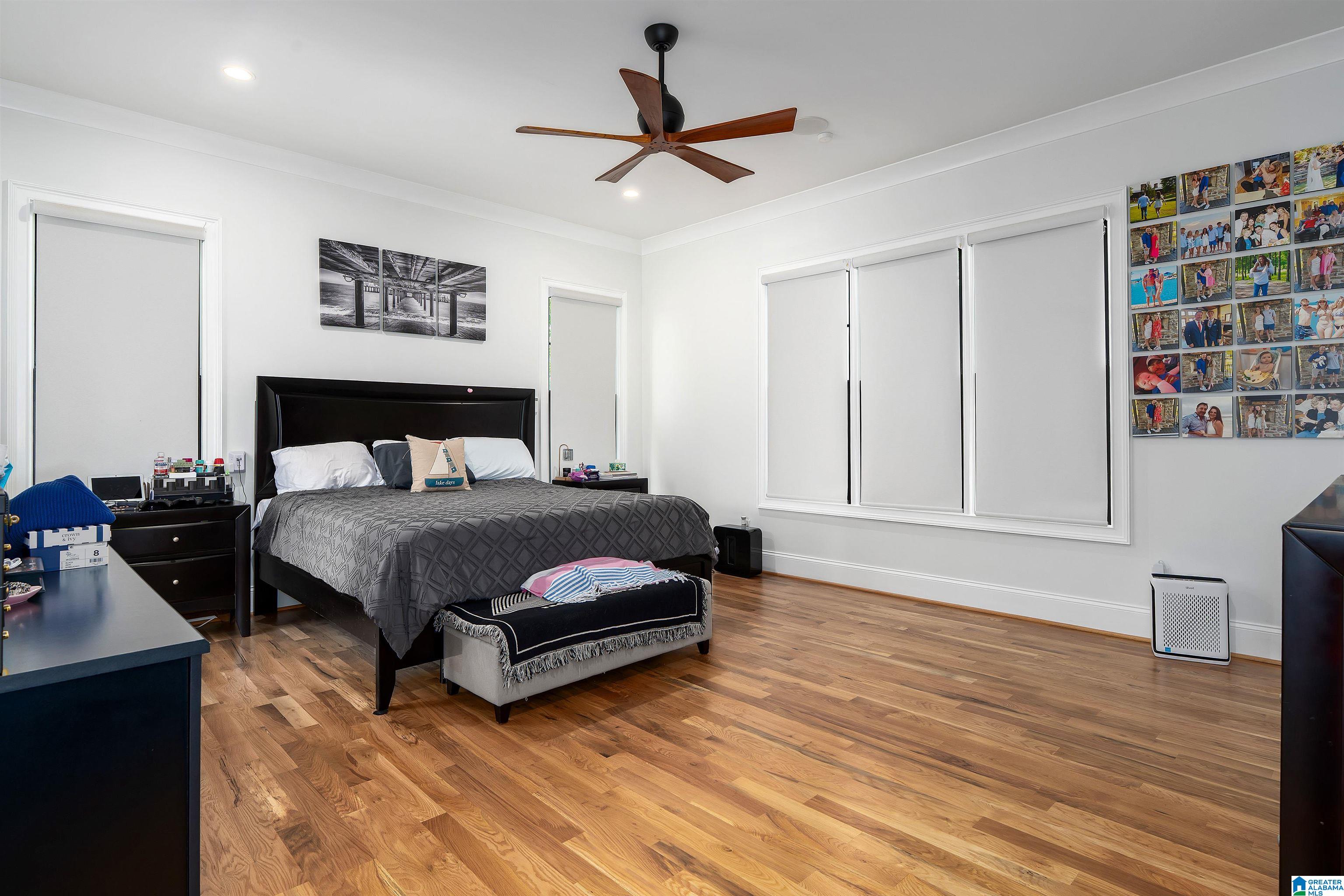 5815 DEERFOOT COURT