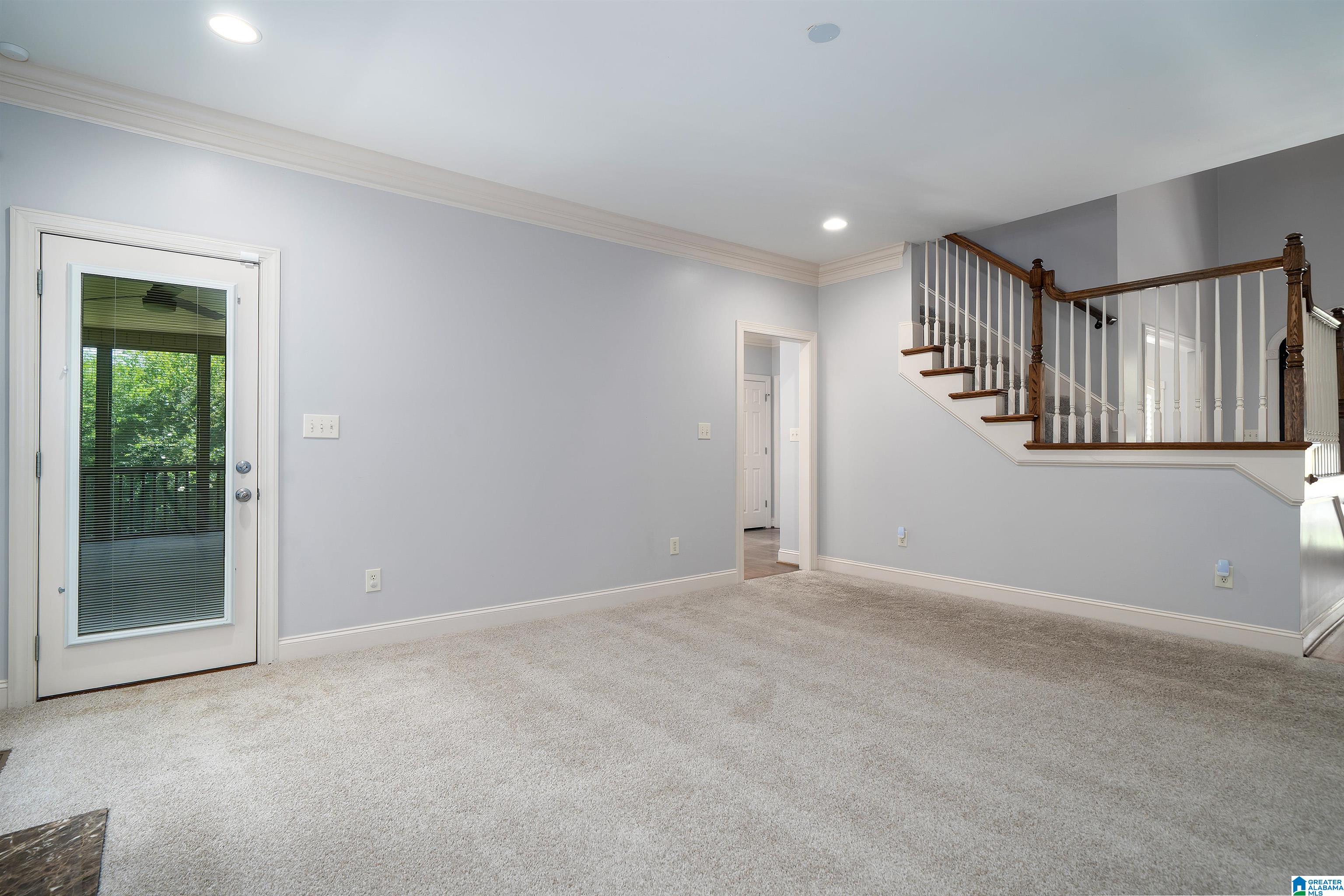 7419 ROYAL TERRACE