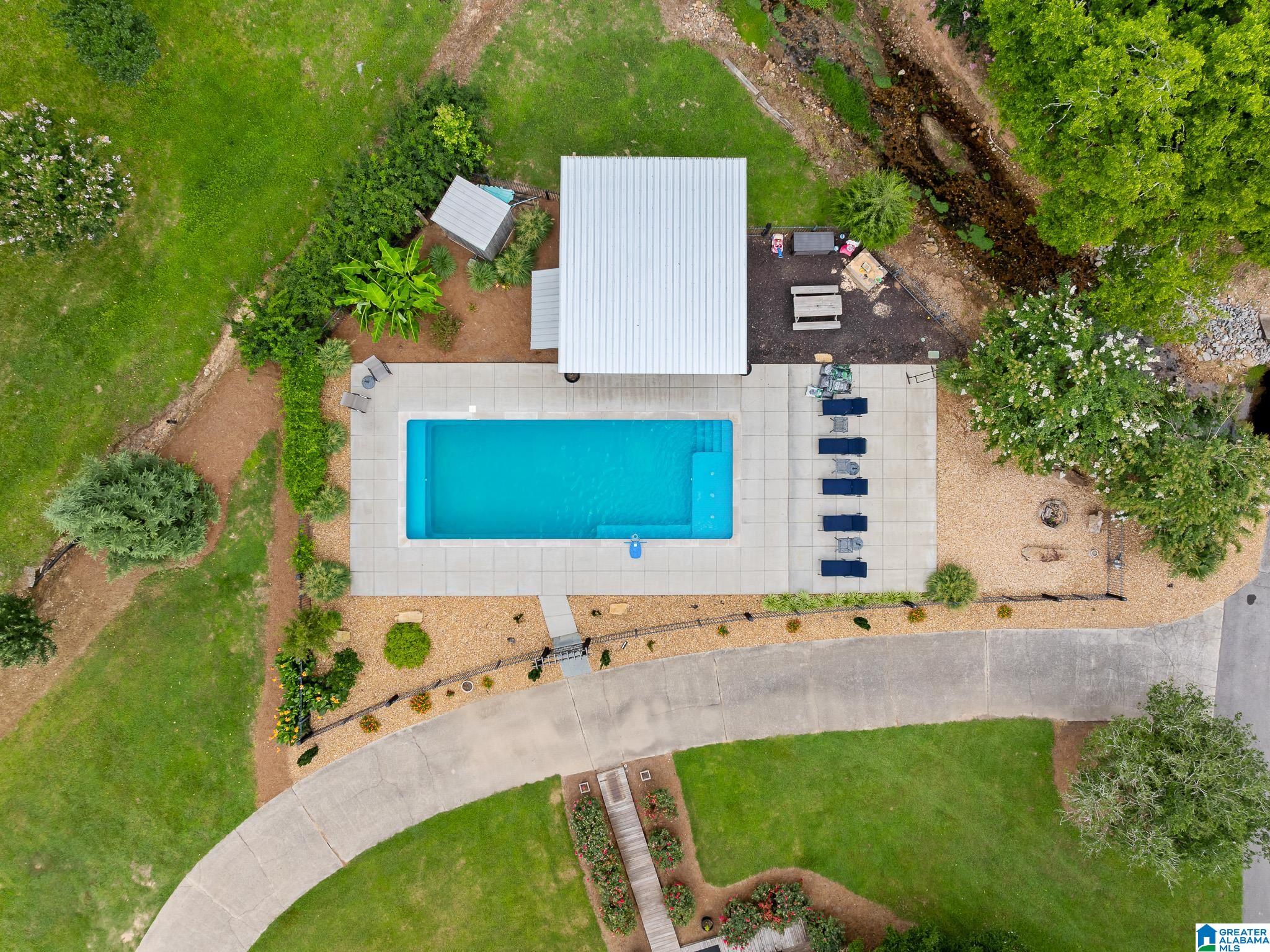 863 MURPHREES VALLEY ROAD