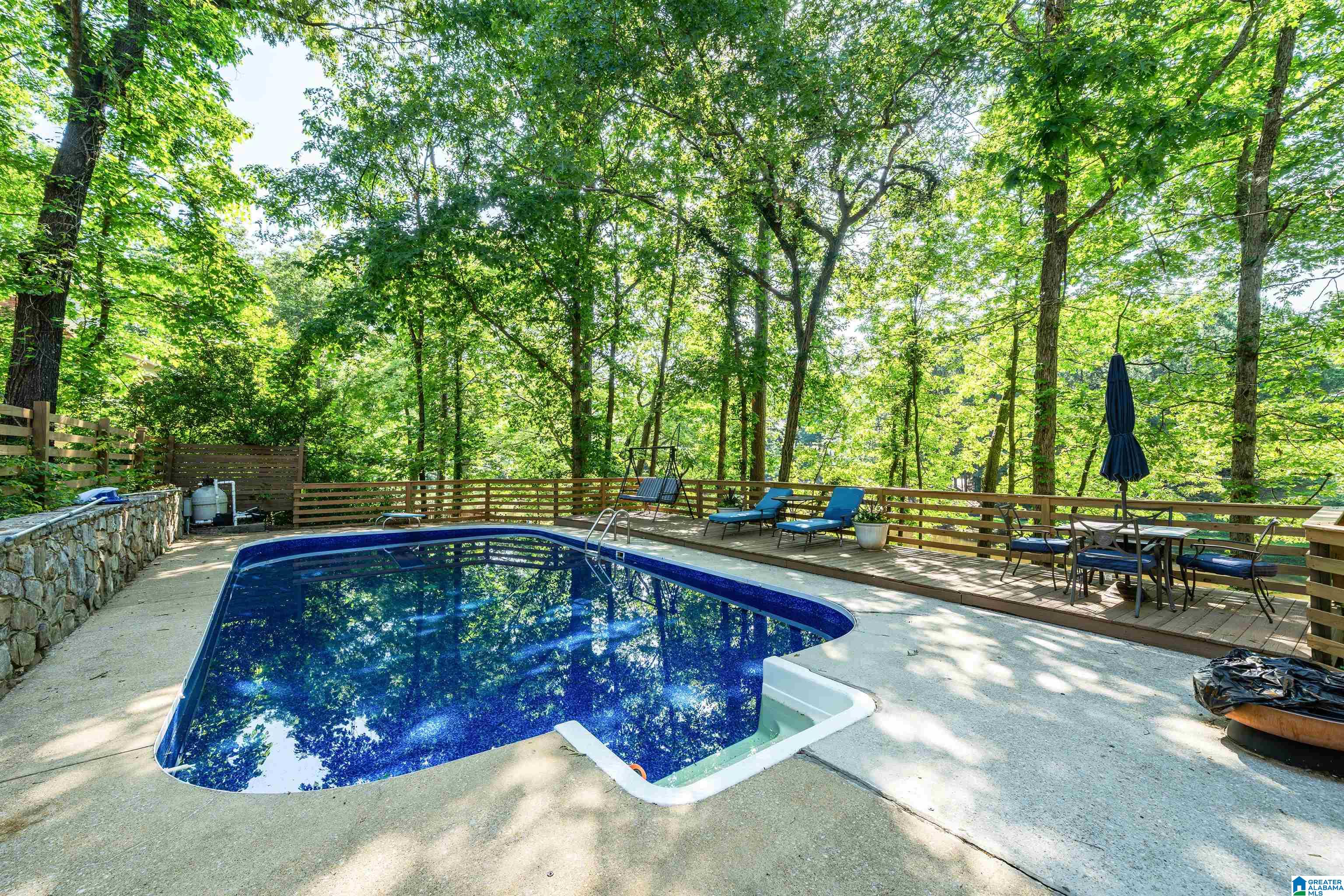 634 MERMONT CIRCLE