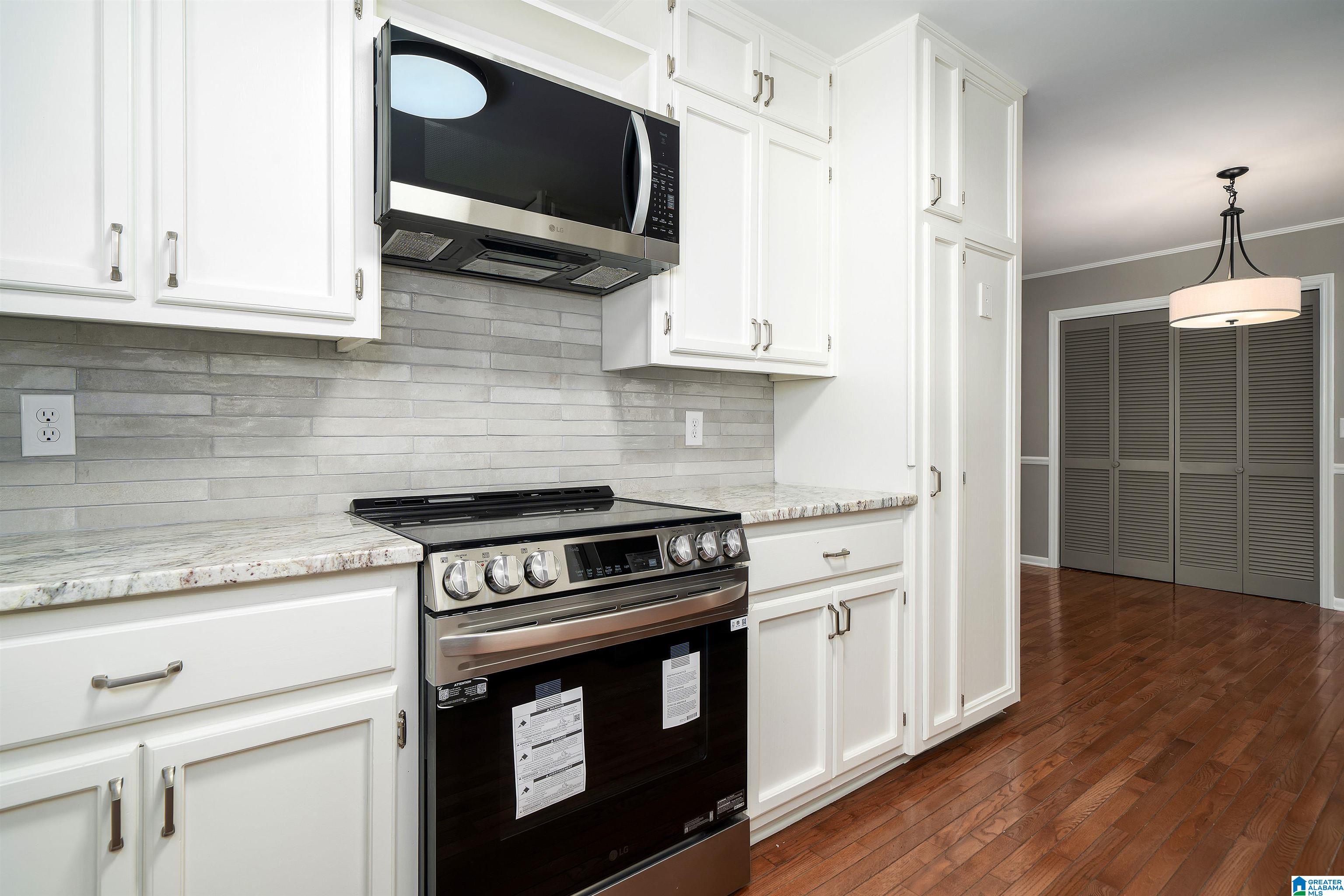634 MERMONT CIRCLE
