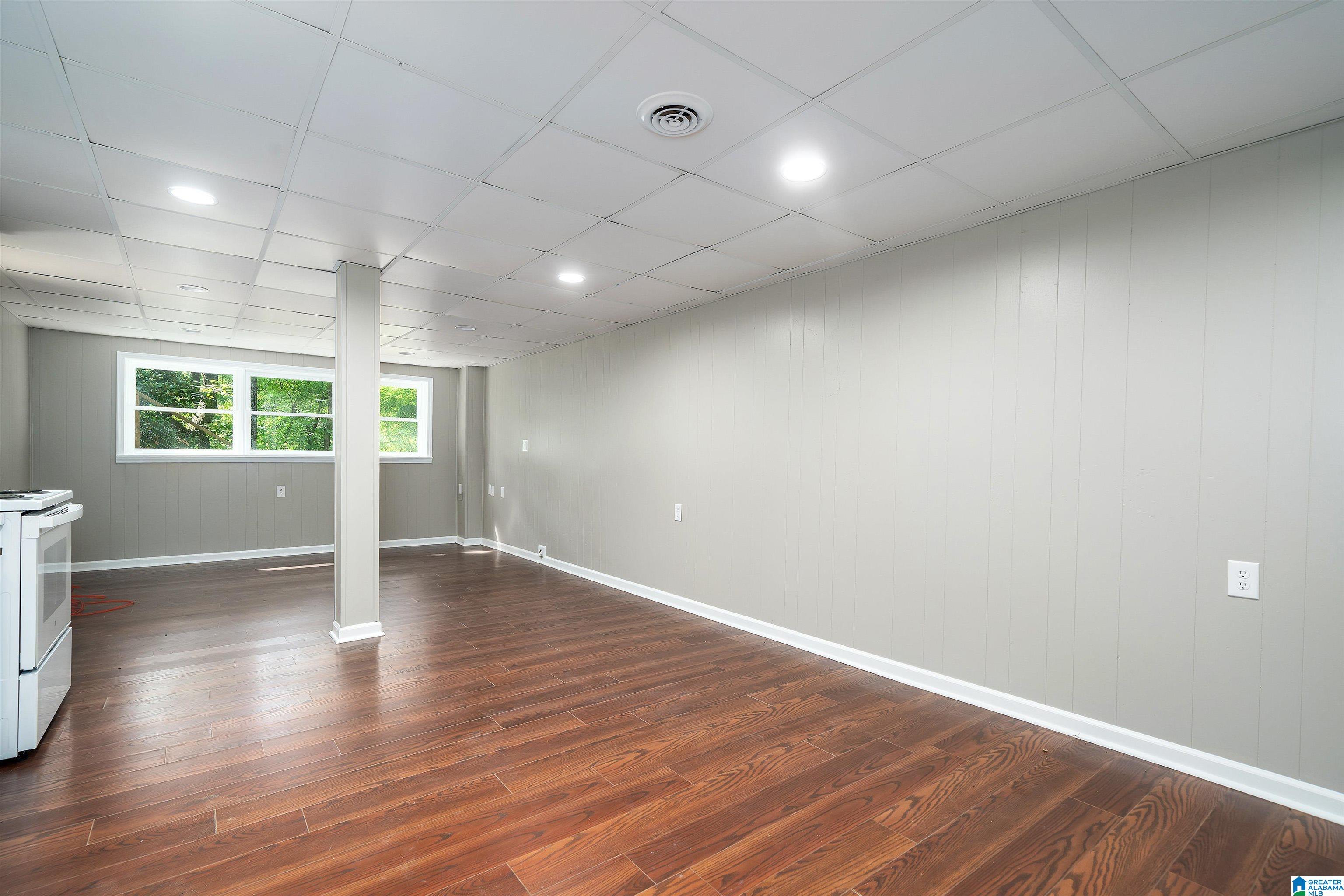 634 MERMONT CIRCLE