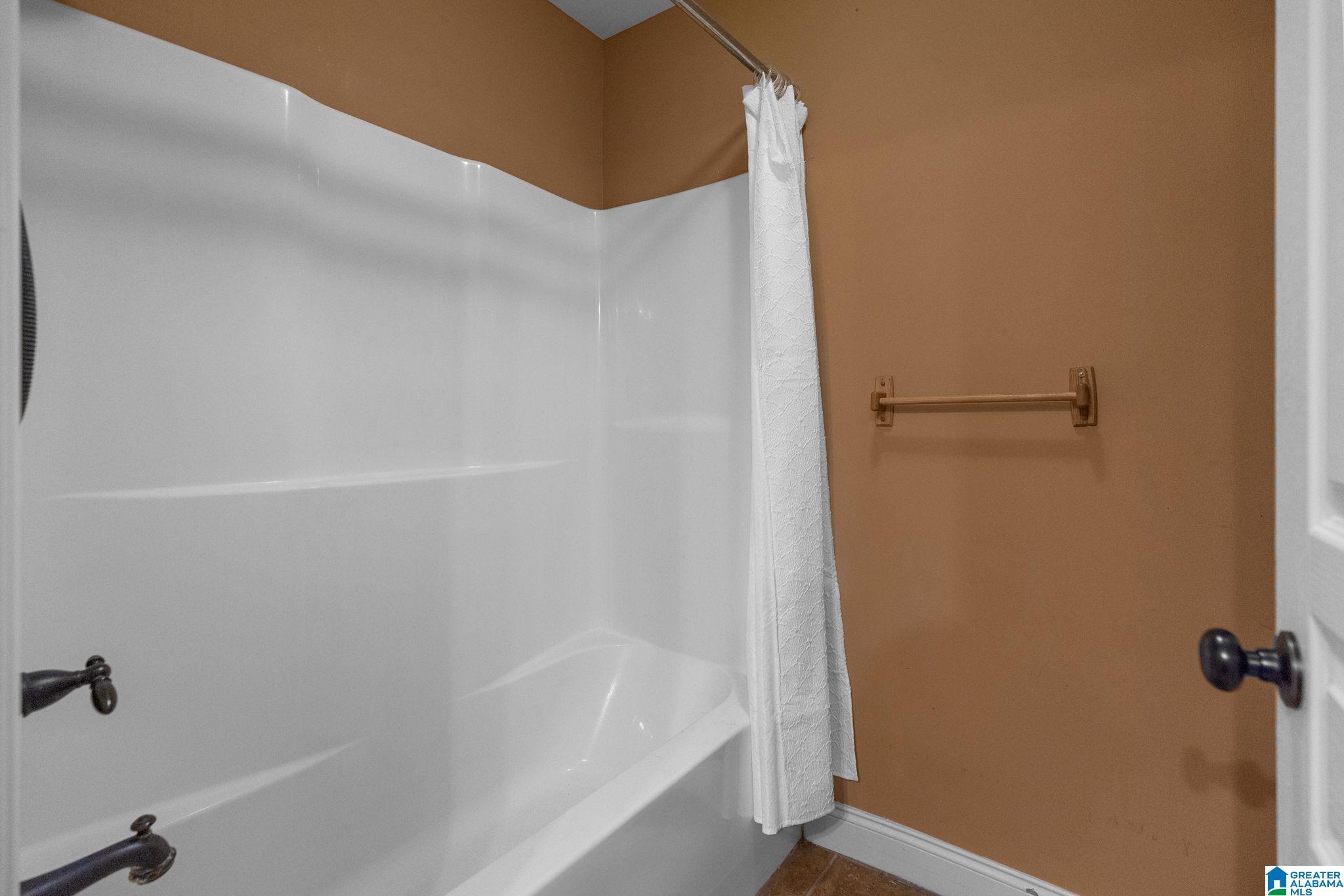 130 EAGLE POINTE WAY