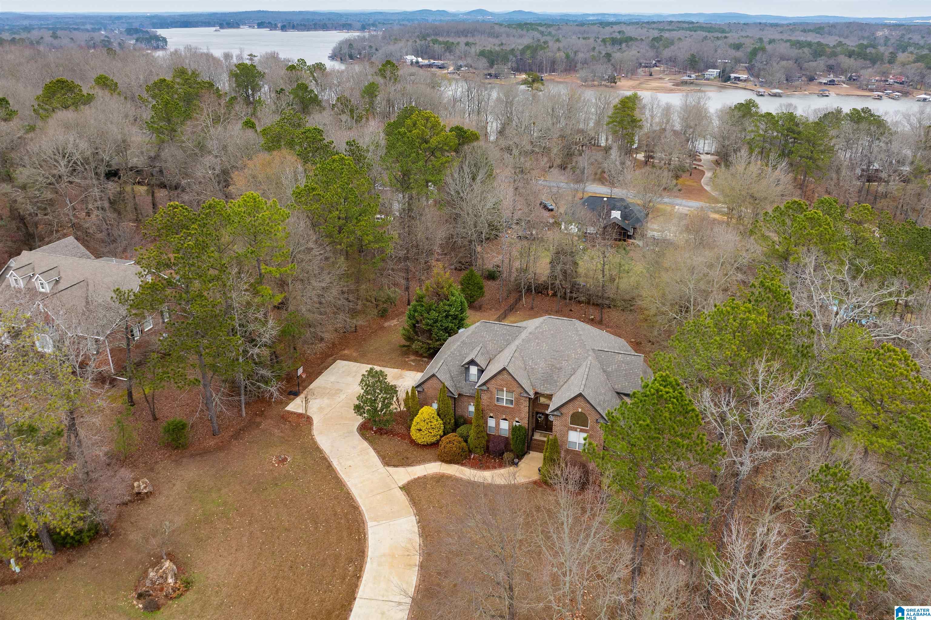 130 EAGLE POINTE WAY