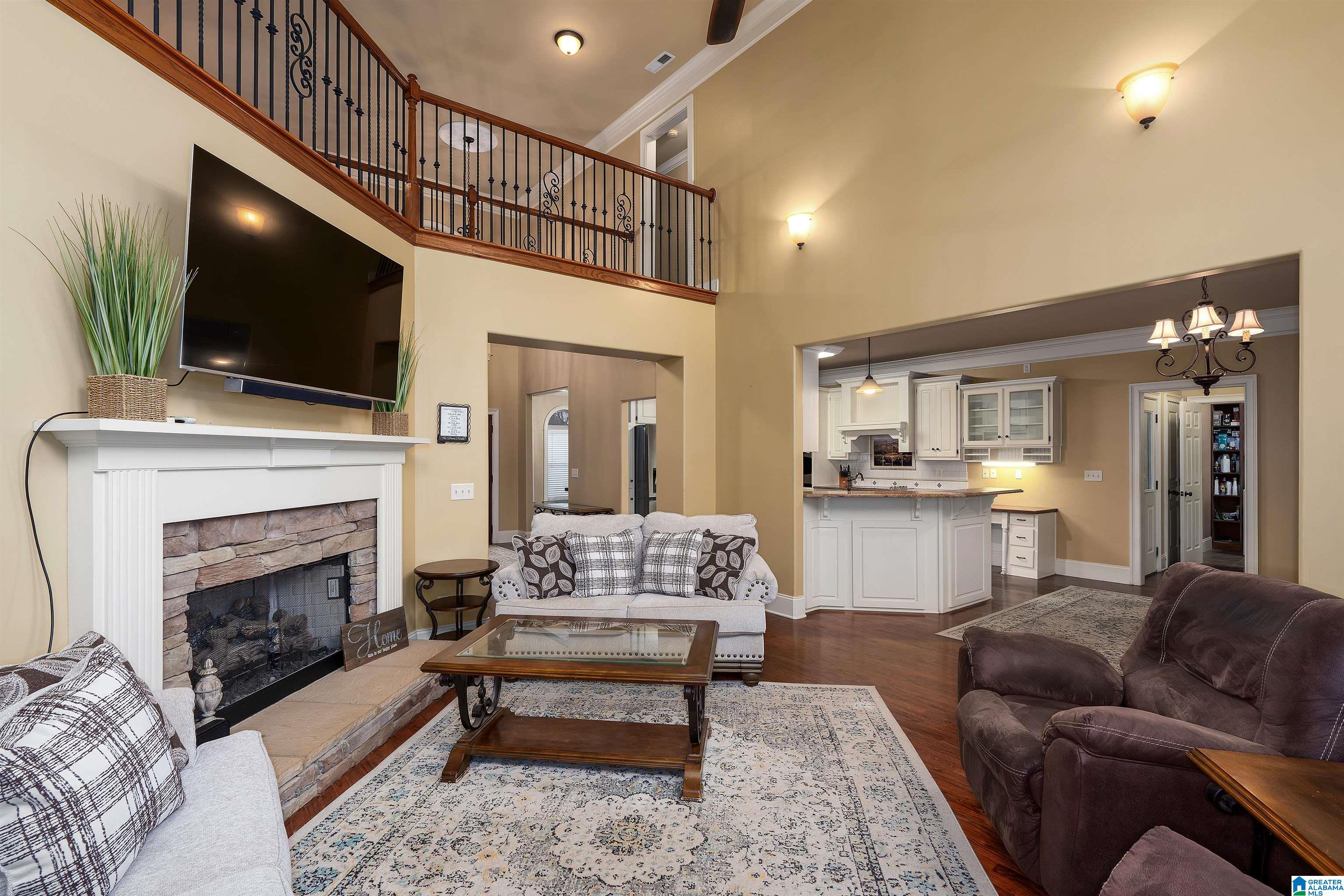 130 EAGLE POINTE WAY