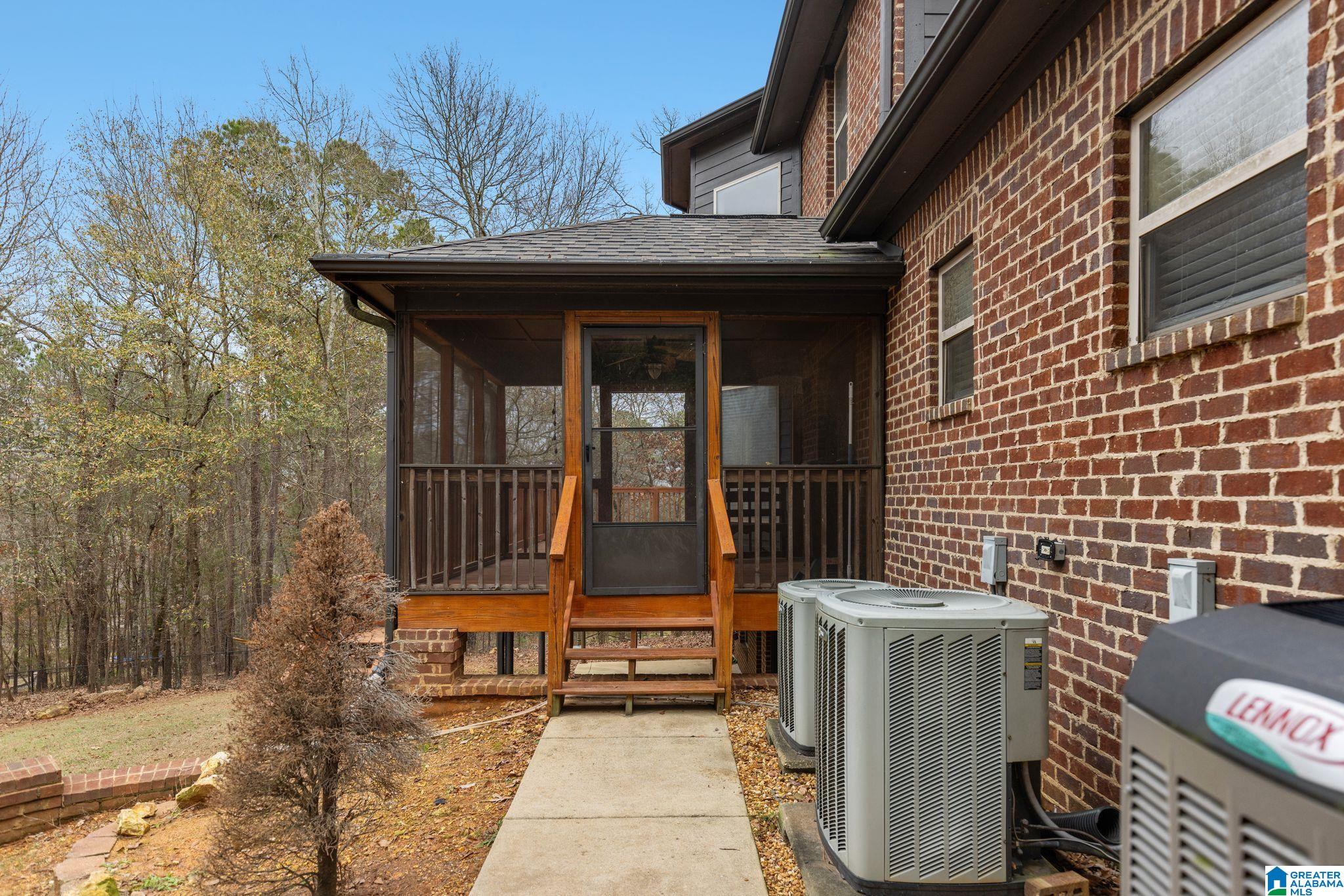 130 EAGLE POINTE WAY