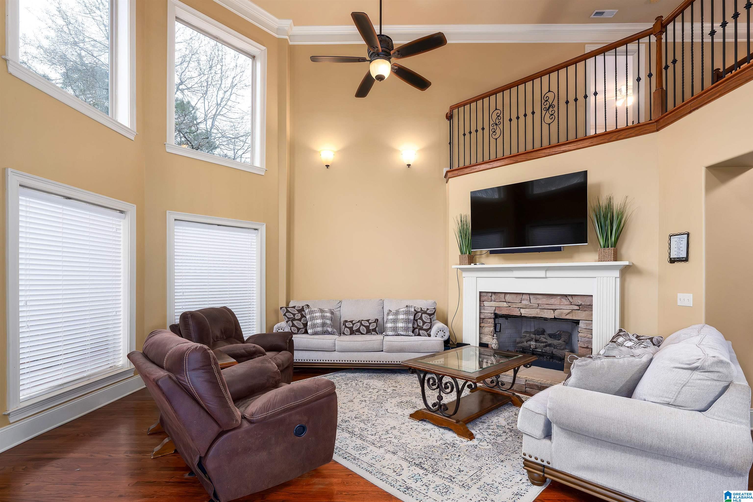 130 EAGLE POINTE WAY