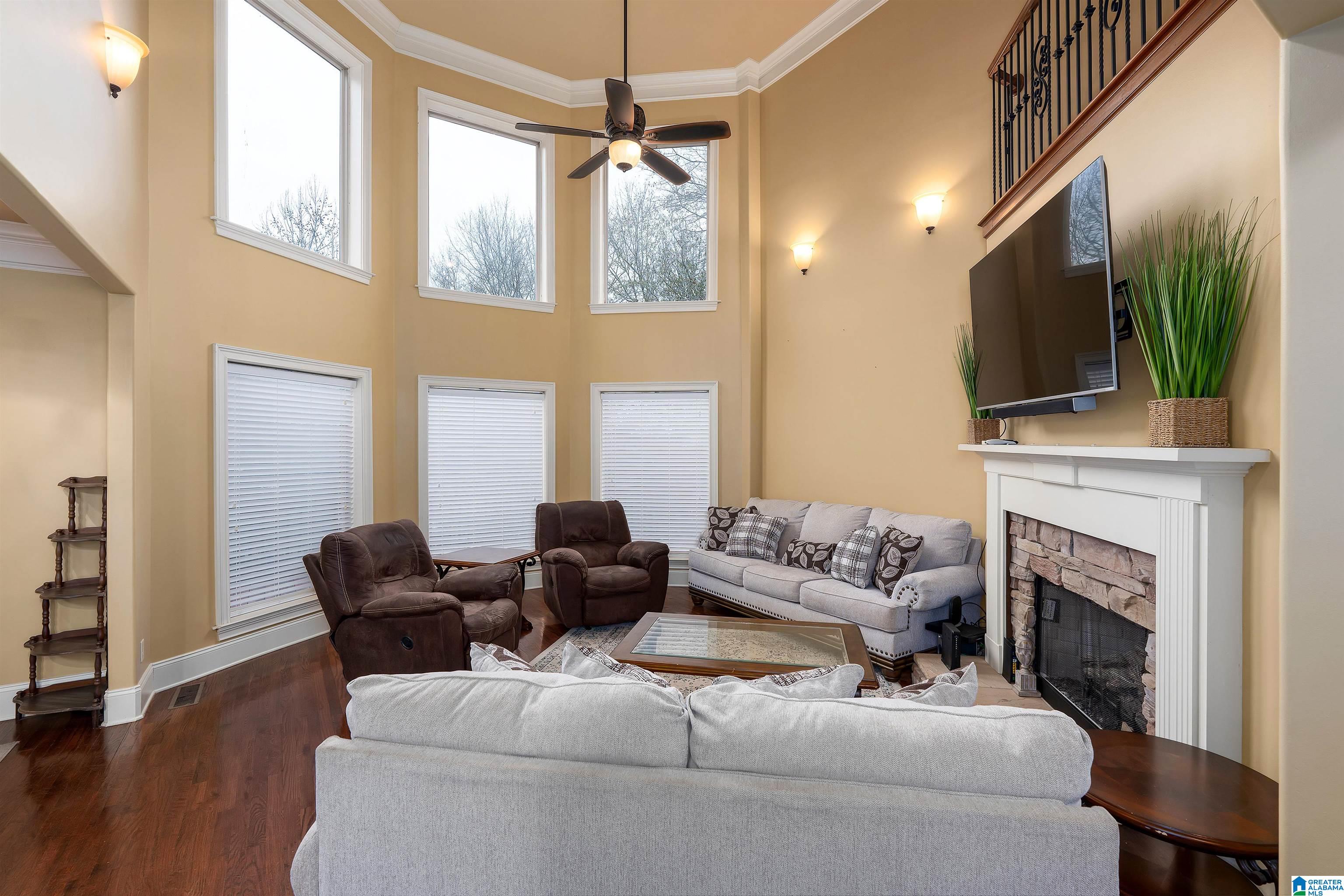 130 EAGLE POINTE WAY