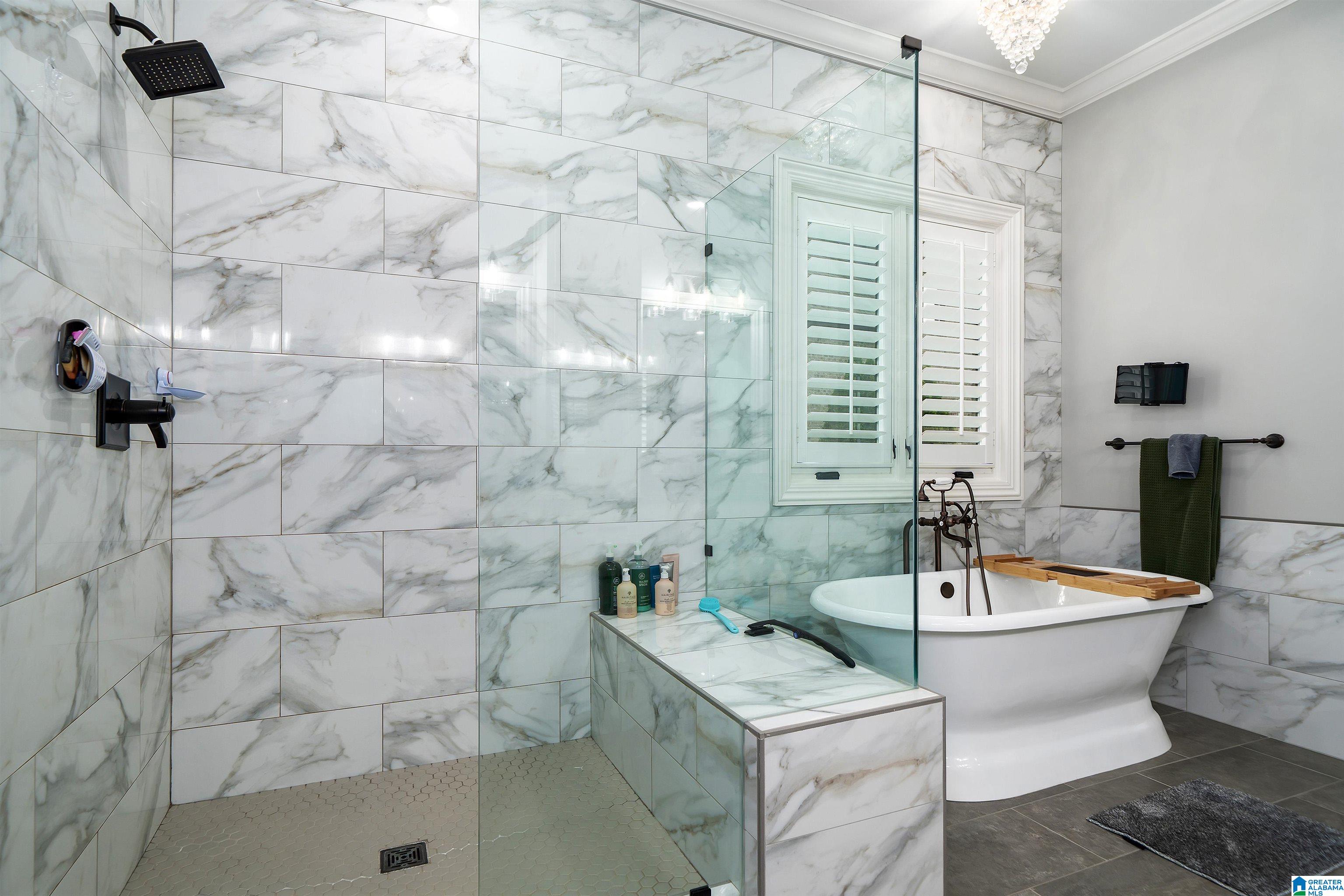 5587 CARRINGTON LAKE PARKWAY