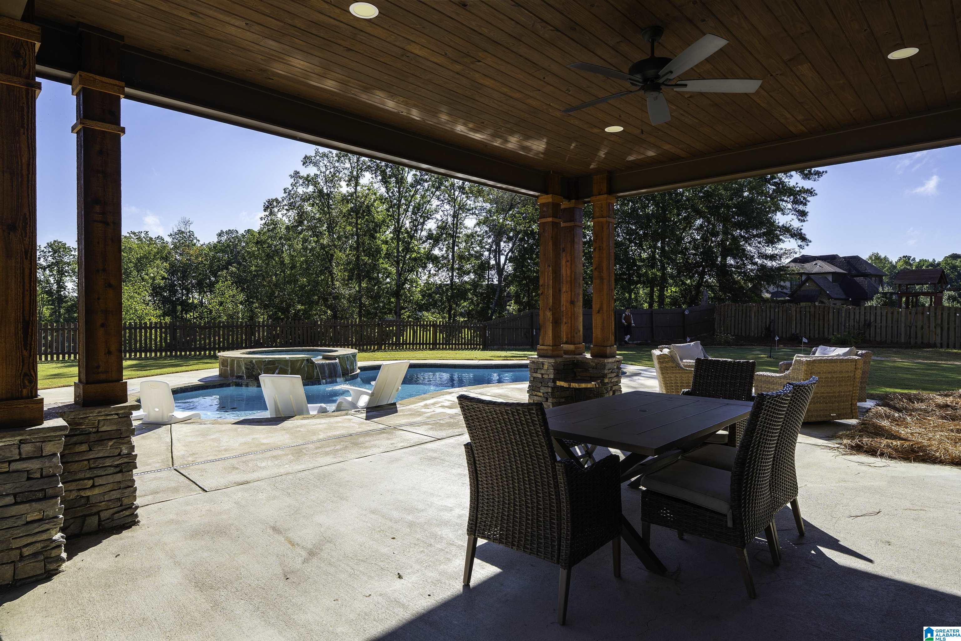 5587 CARRINGTON LAKE PARKWAY