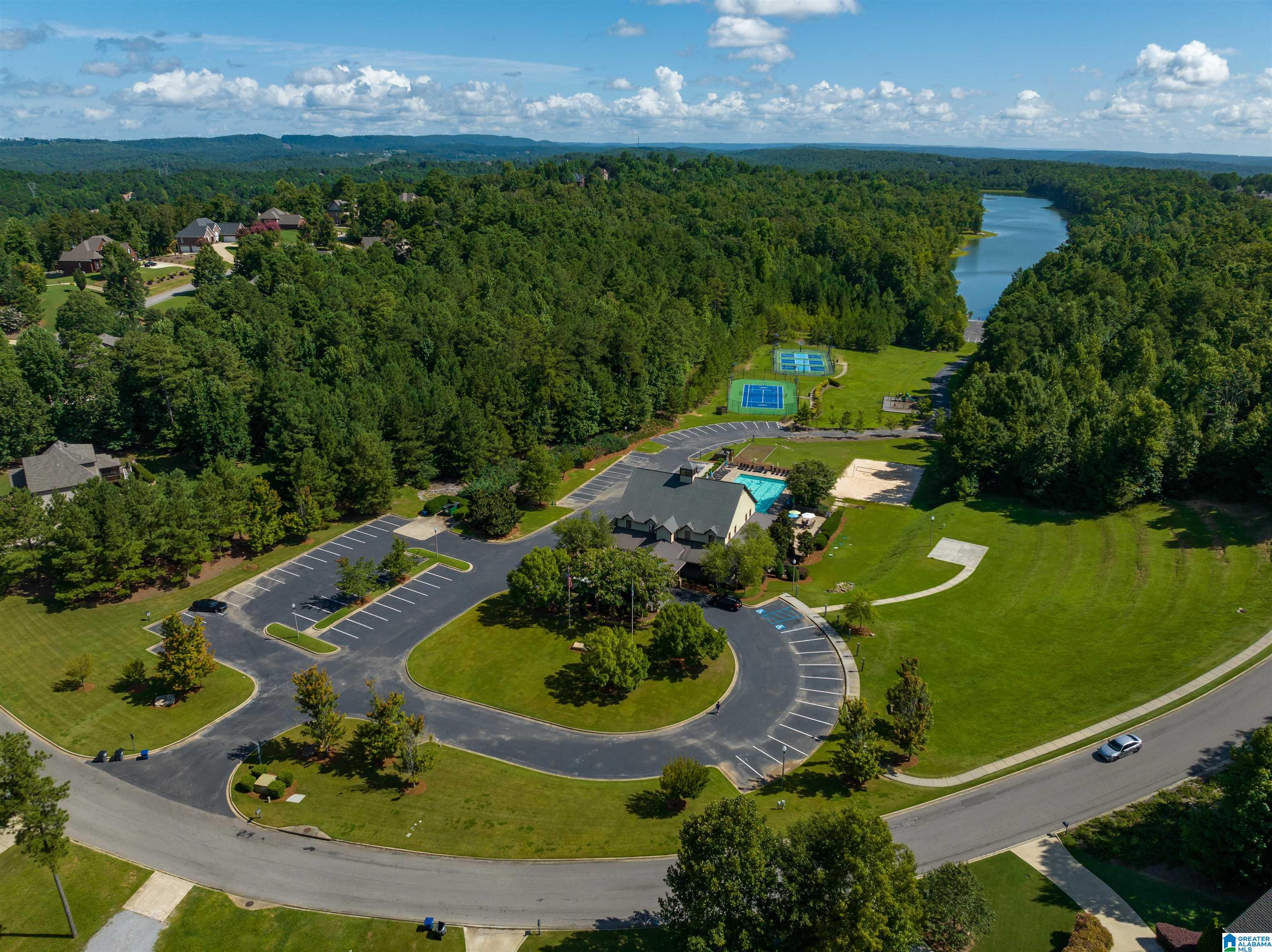 5587 CARRINGTON LAKE PARKWAY
