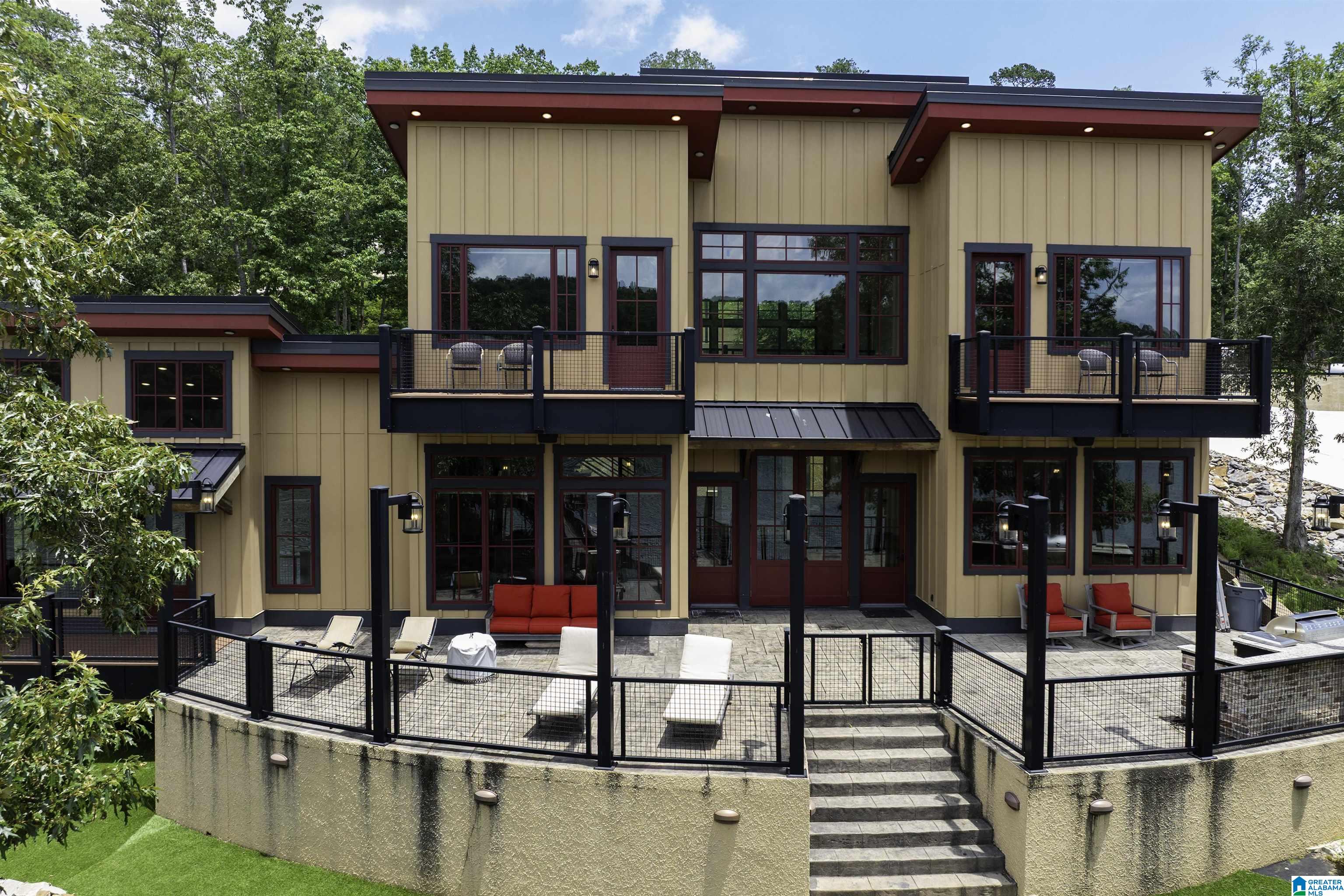 182 OSPREY AVENUE