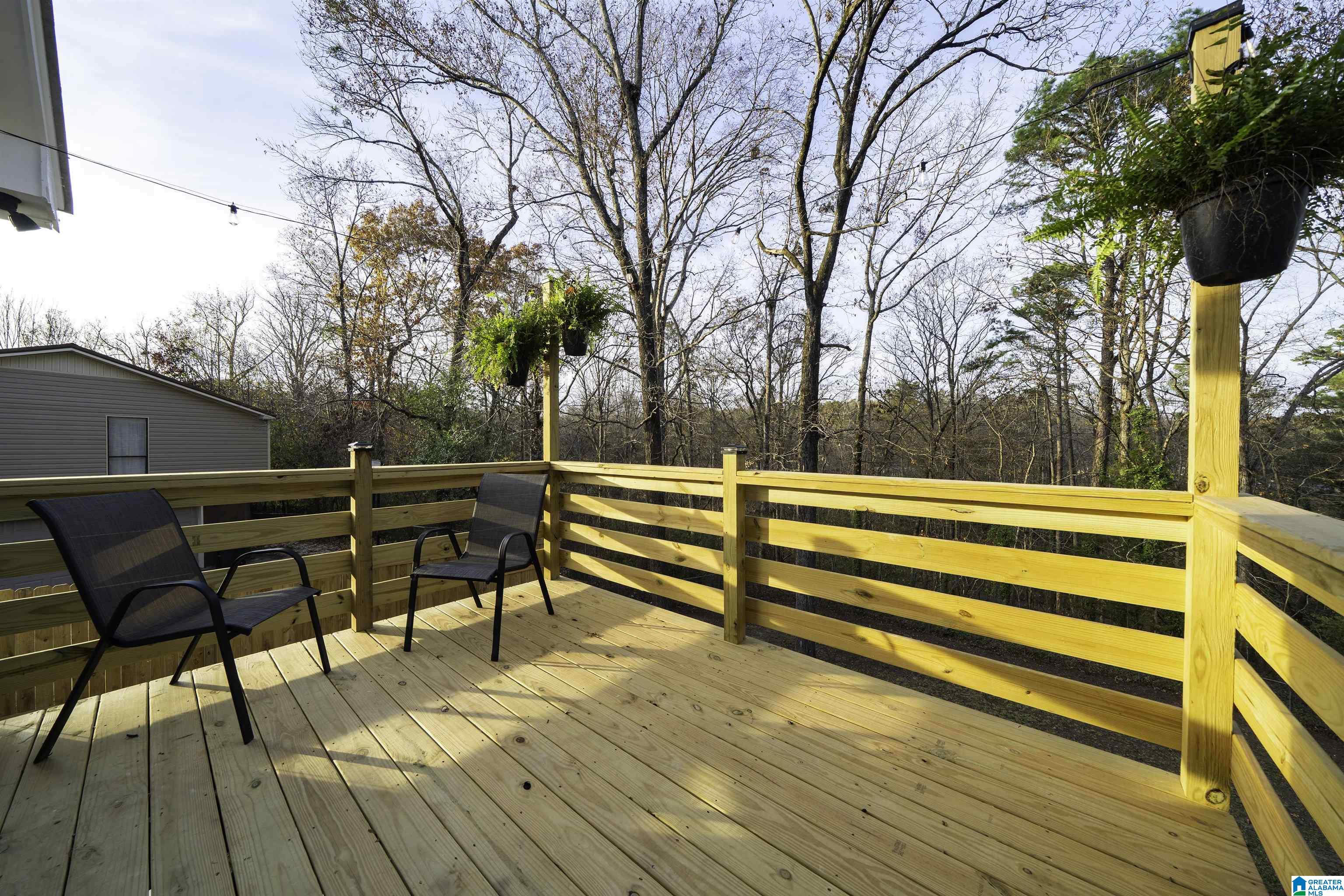 3035 APPLE VALLEY LANE