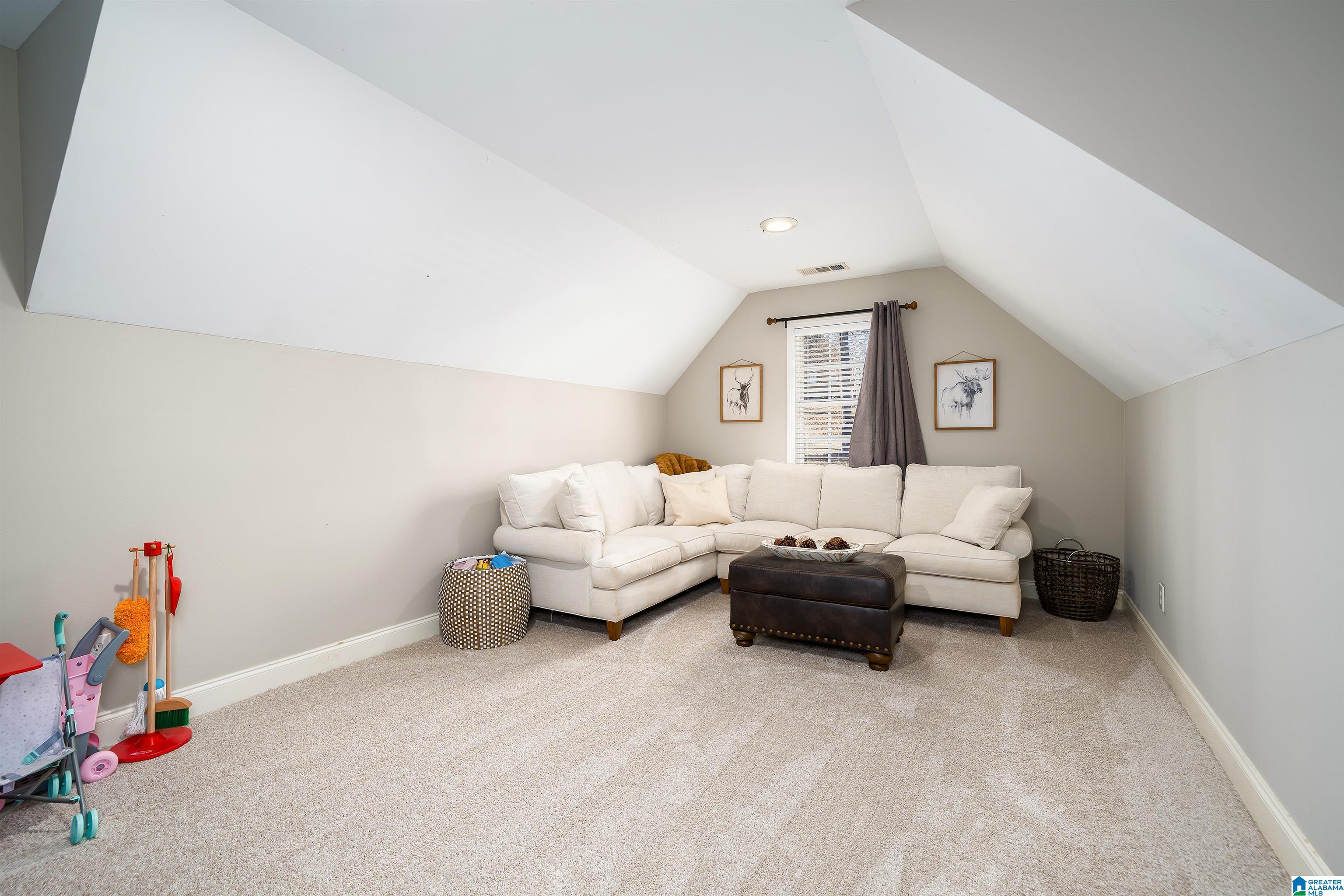 5775 CARRINGTON LAKE PARKWAY