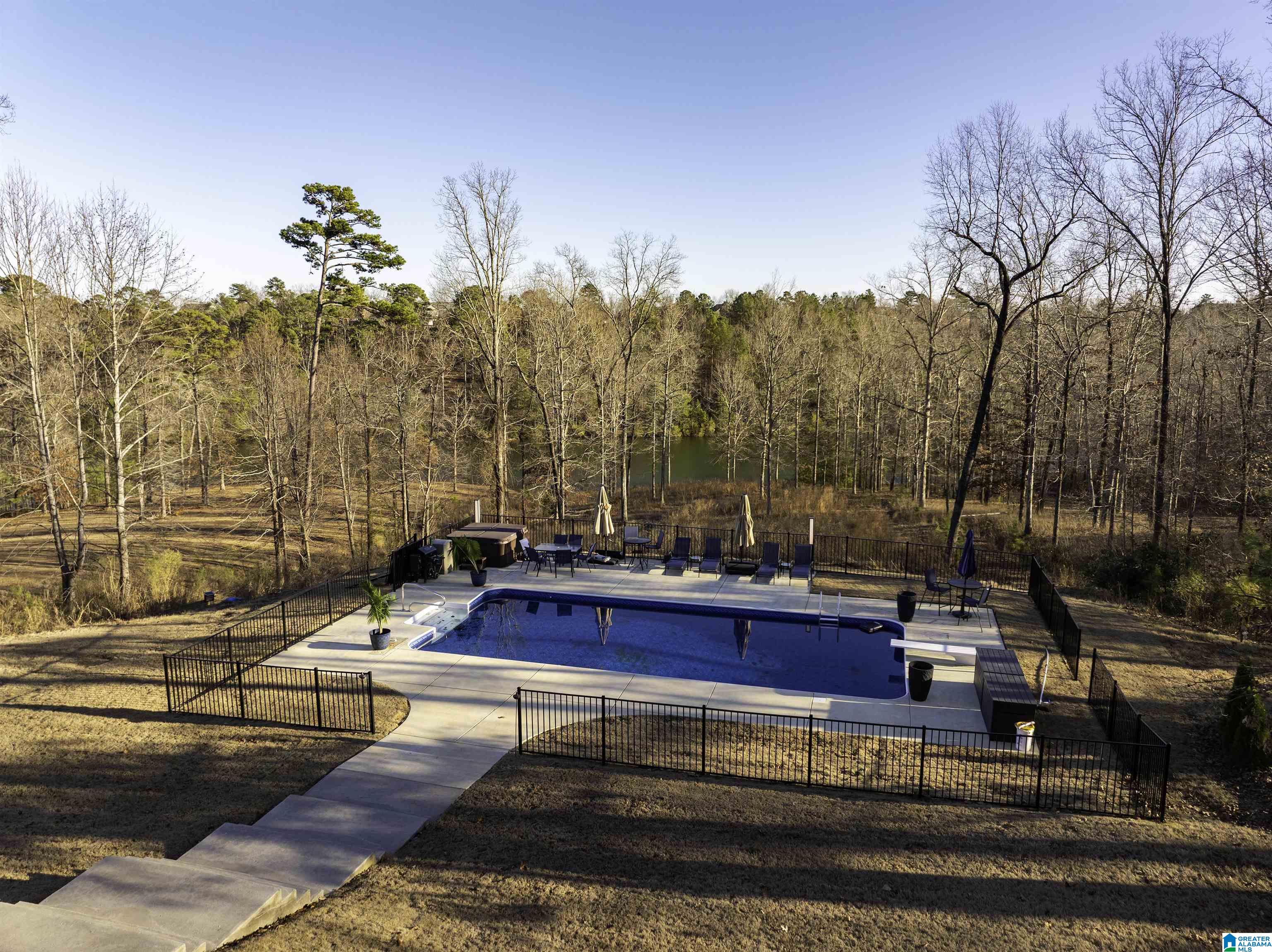 5775 CARRINGTON LAKE PARKWAY