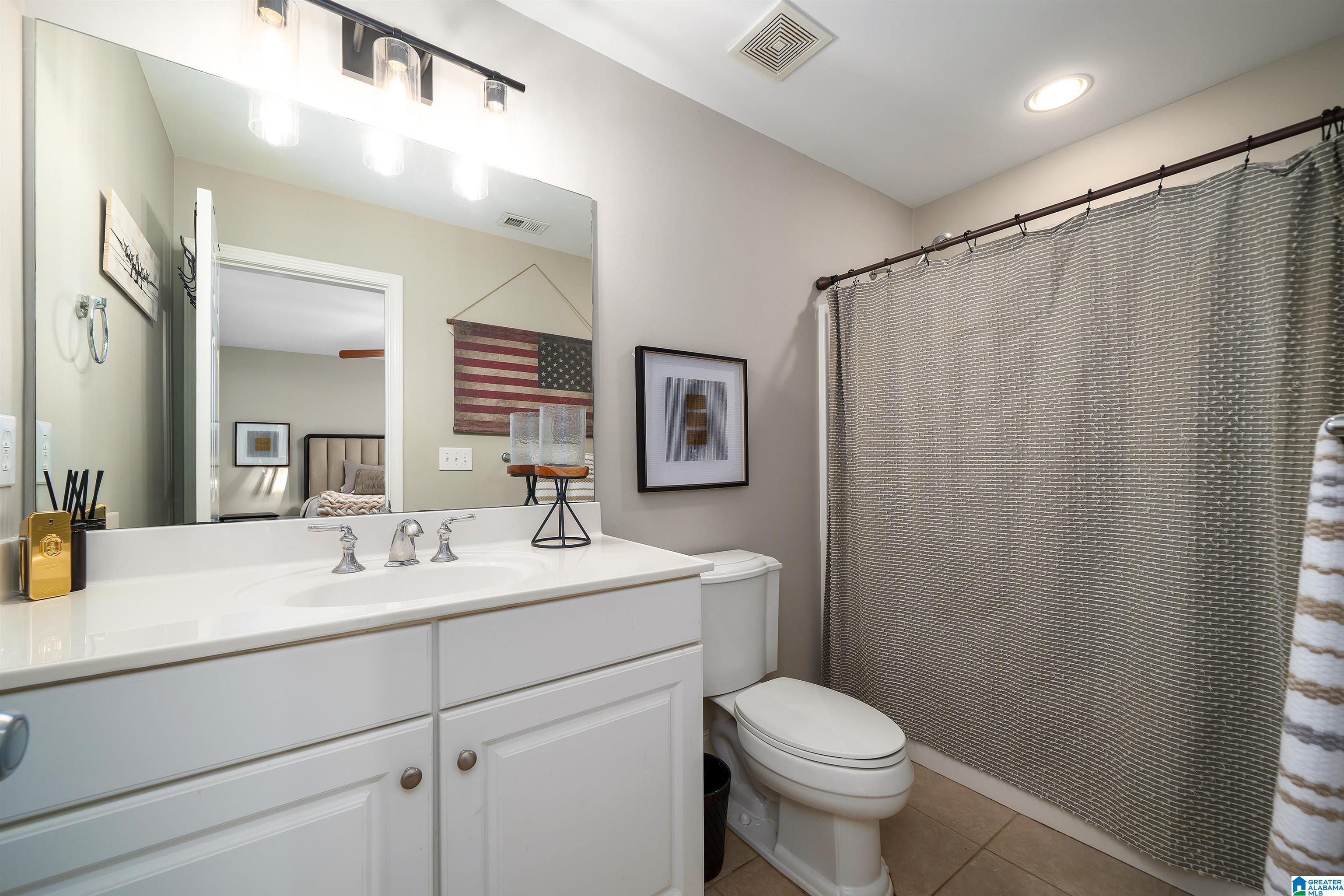 5775 CARRINGTON LAKE PARKWAY