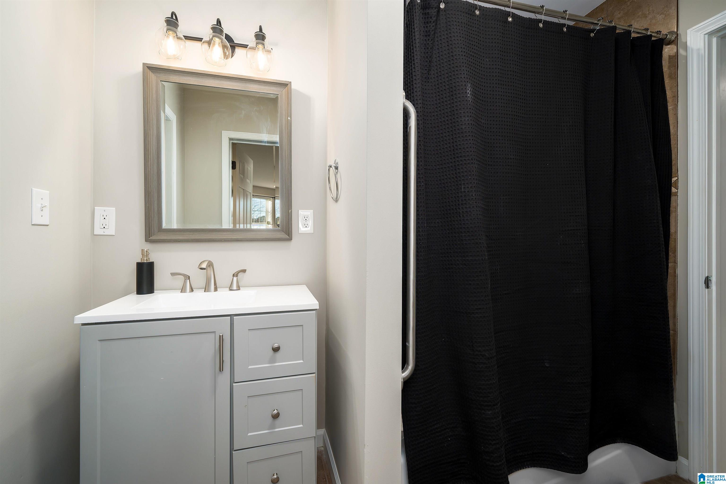 5775 CARRINGTON LAKE PARKWAY