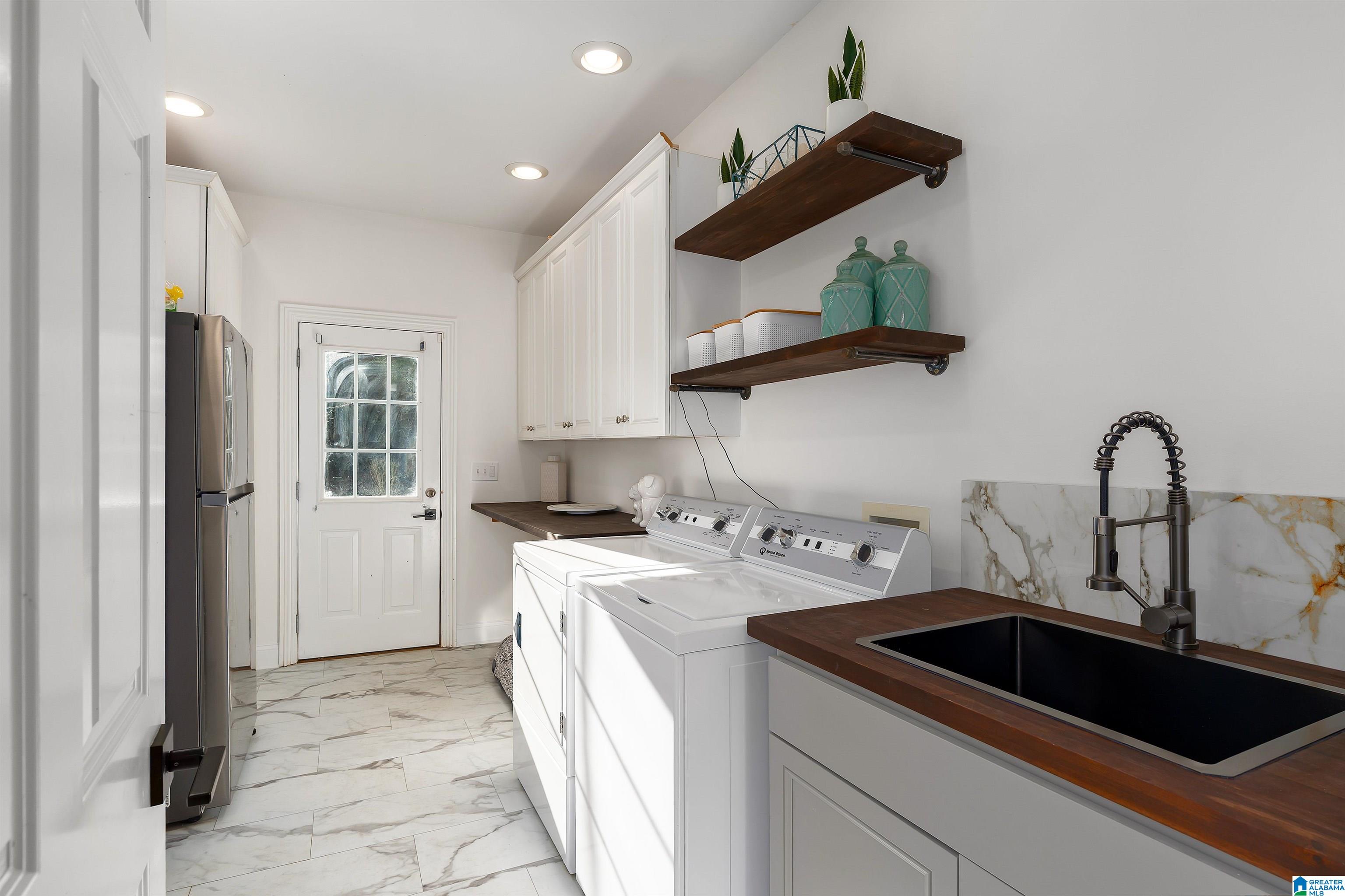 5775 CARRINGTON LAKE PARKWAY