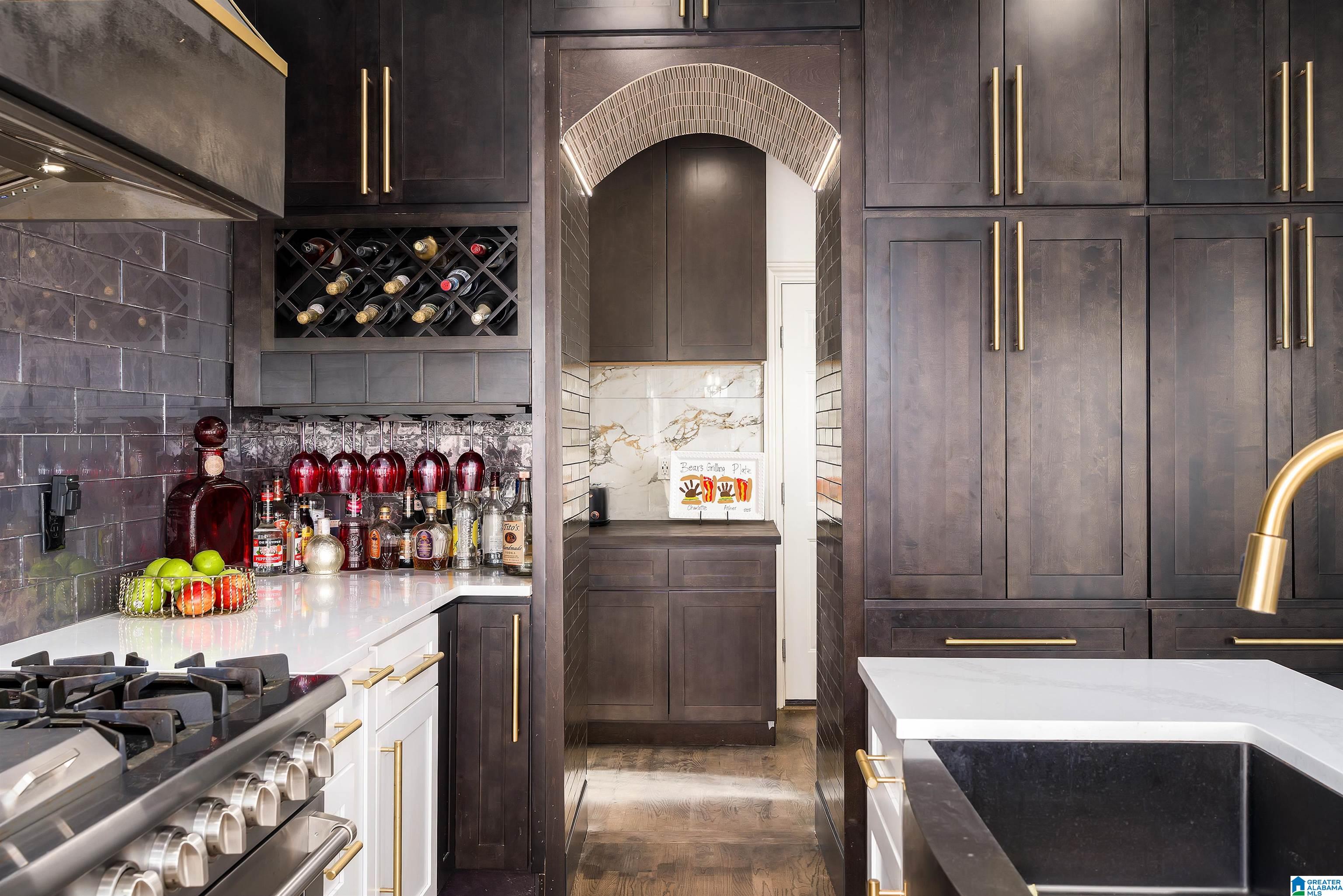 5775 CARRINGTON LAKE PARKWAY