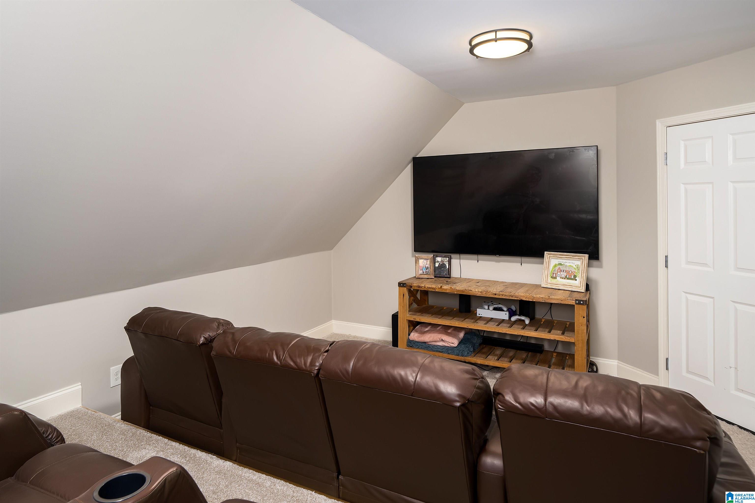 5775 CARRINGTON LAKE PARKWAY