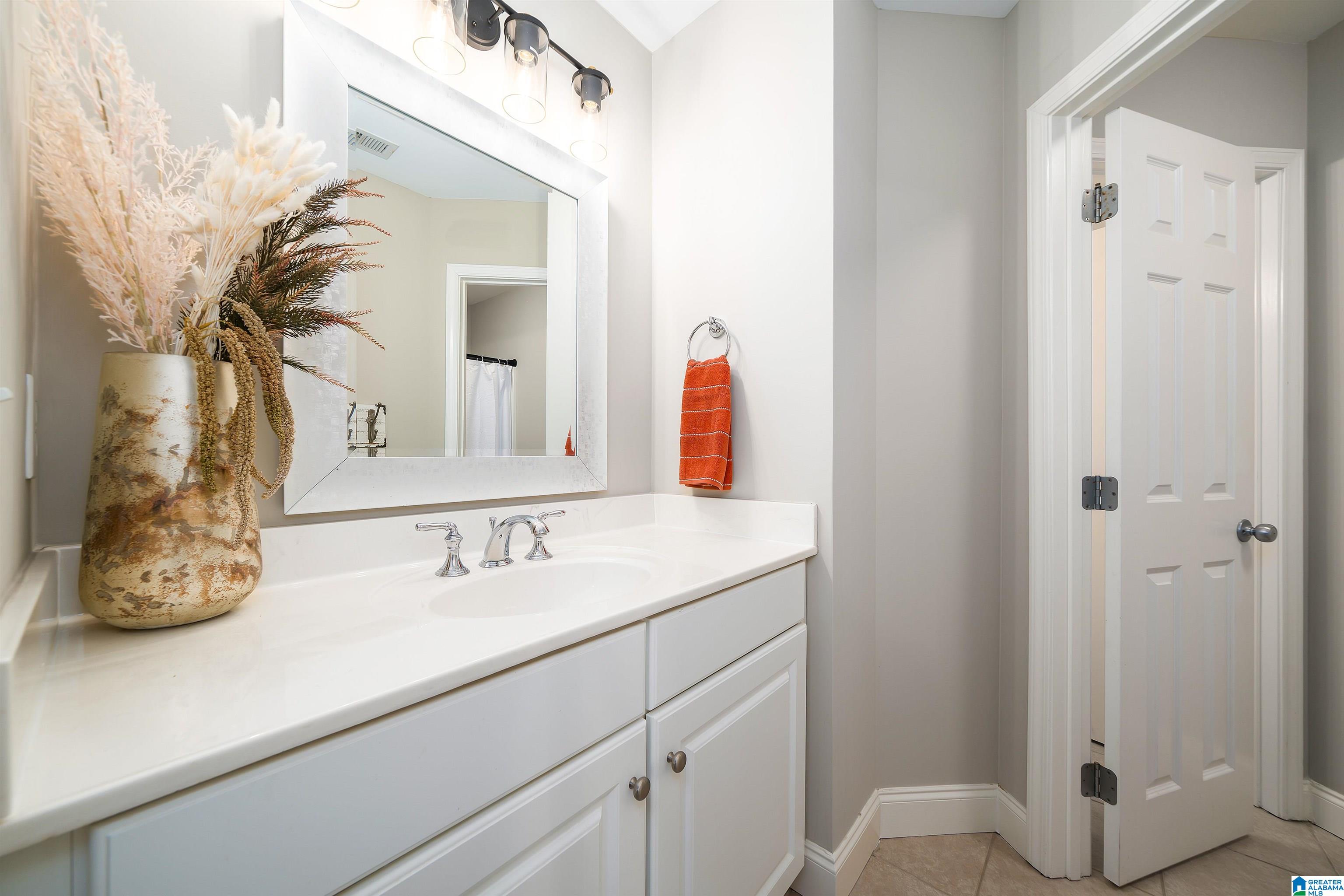 5775 CARRINGTON LAKE PARKWAY