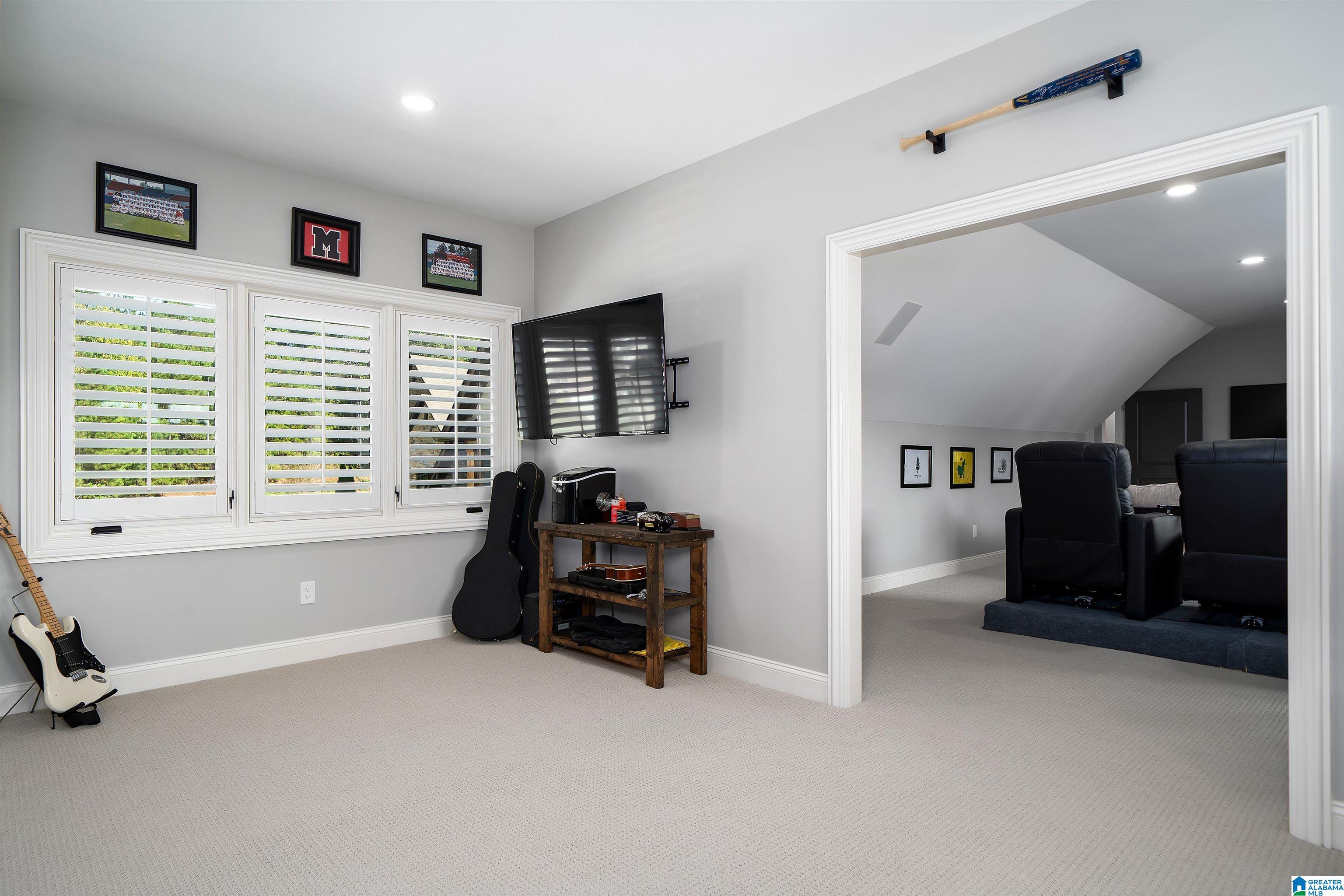 5587 CARRINGTON LAKE PARKWAY