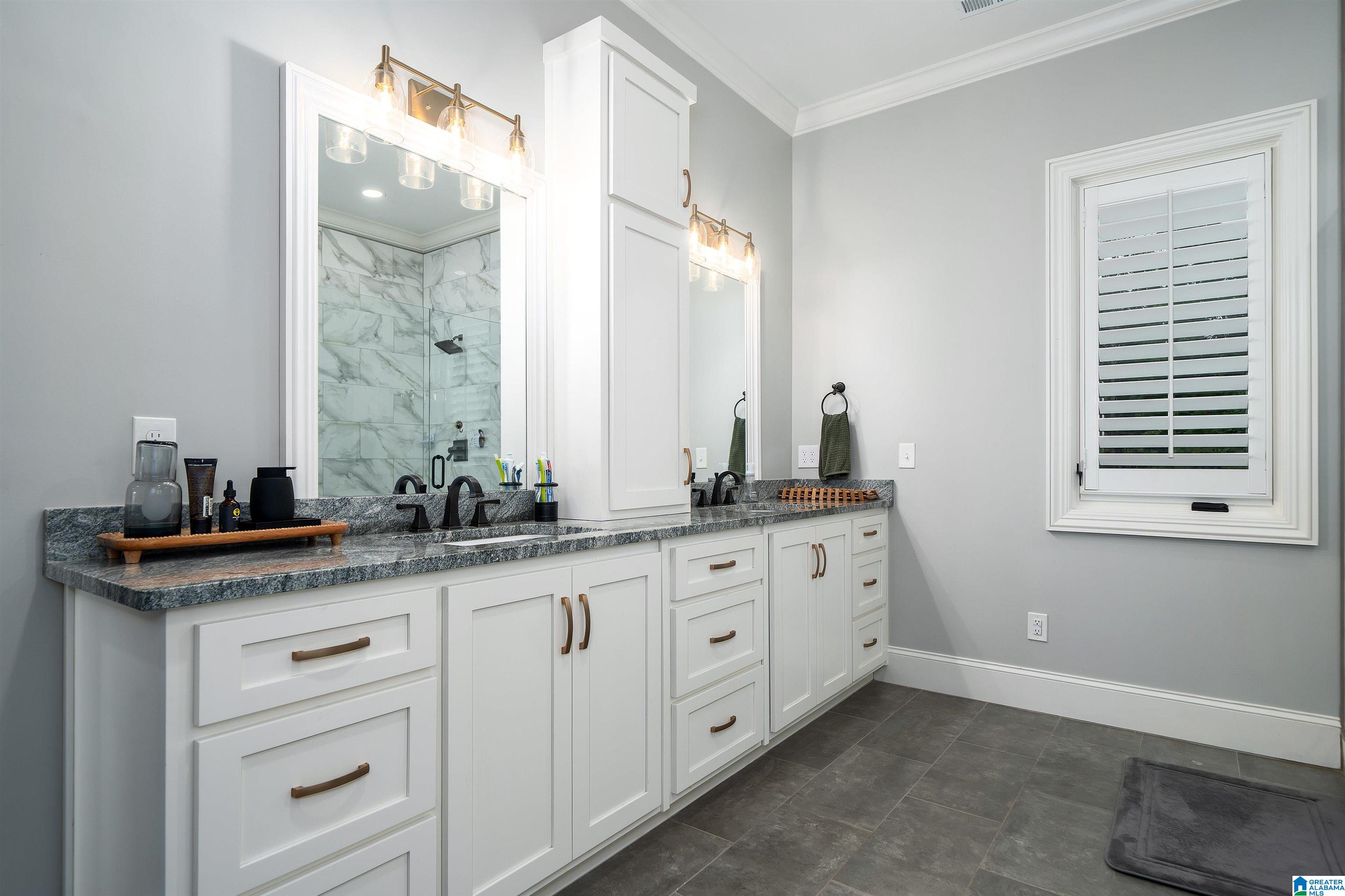 5587 CARRINGTON LAKE PARKWAY