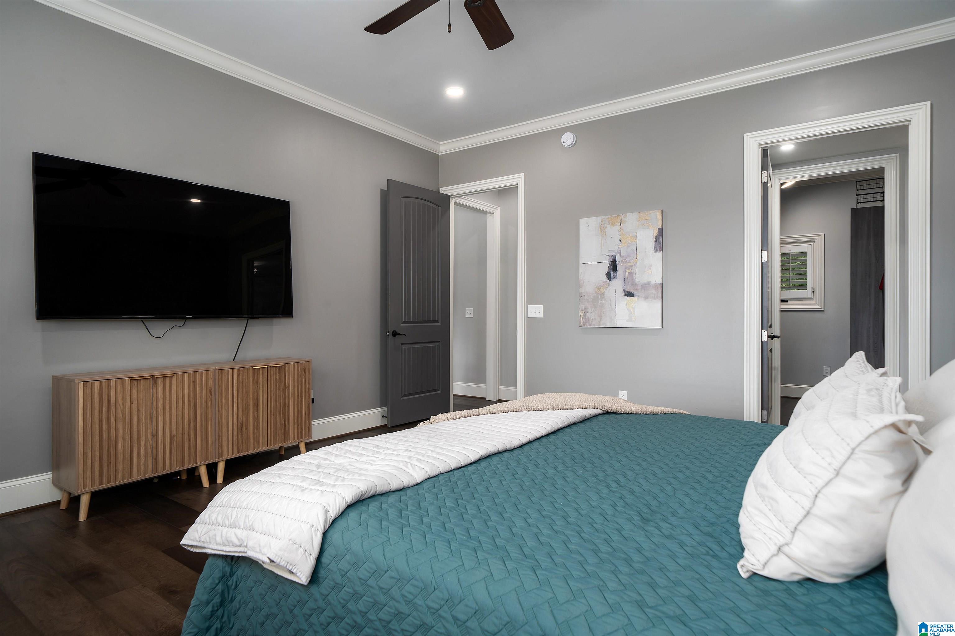 5587 CARRINGTON LAKE PARKWAY