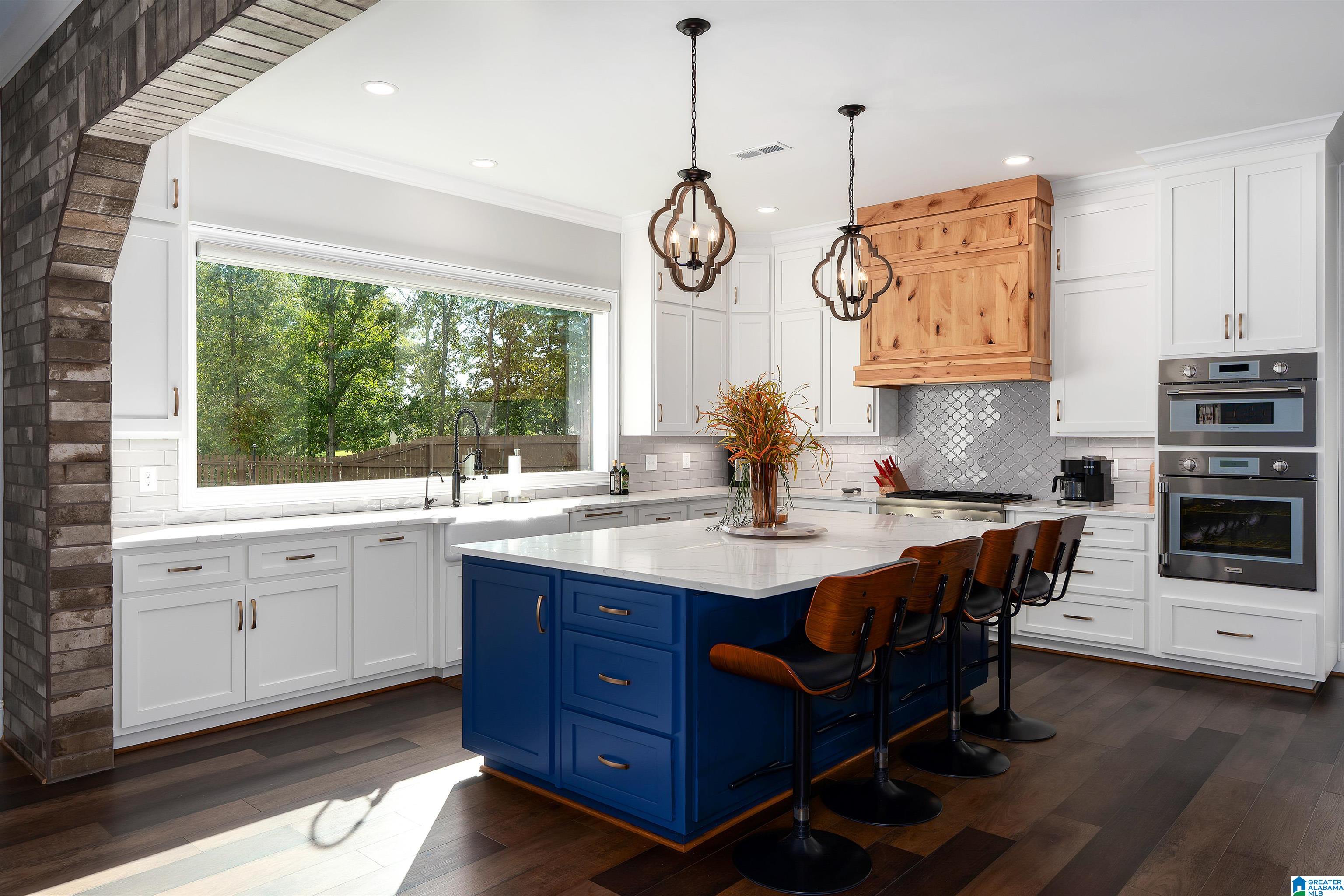 5587 CARRINGTON LAKE PARKWAY