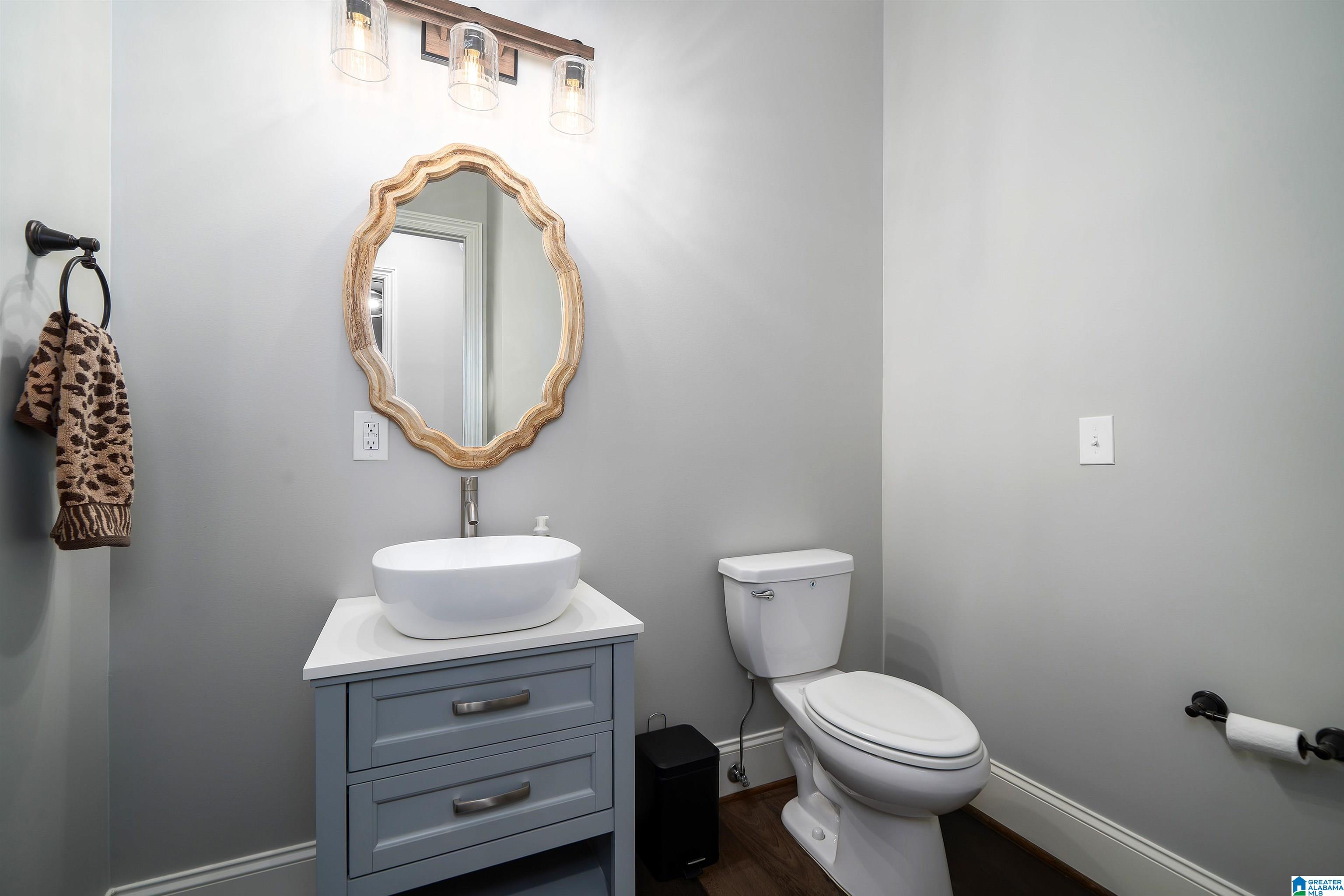 5587 CARRINGTON LAKE PARKWAY