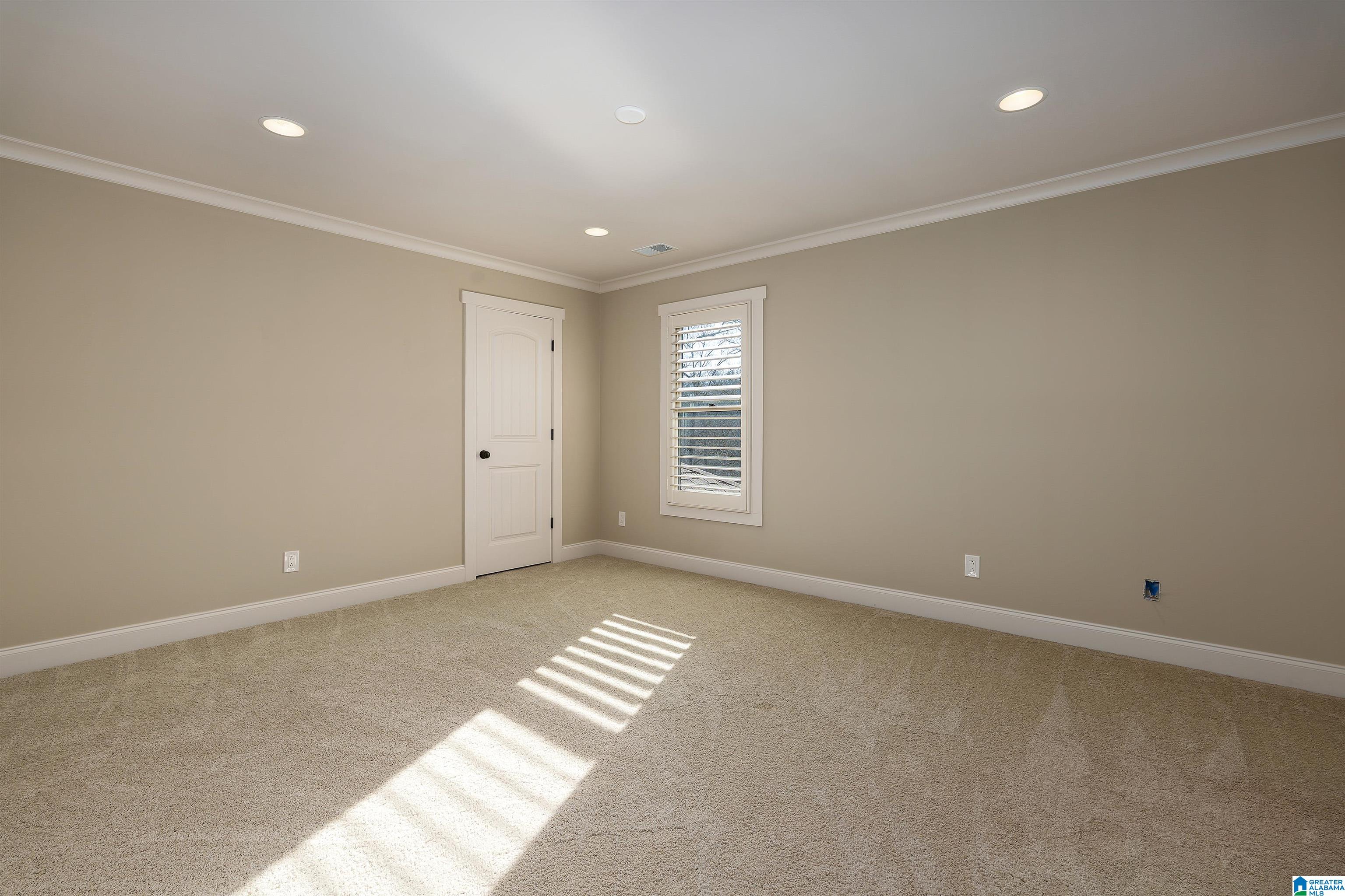 6825 RIVERCREST DRIVE