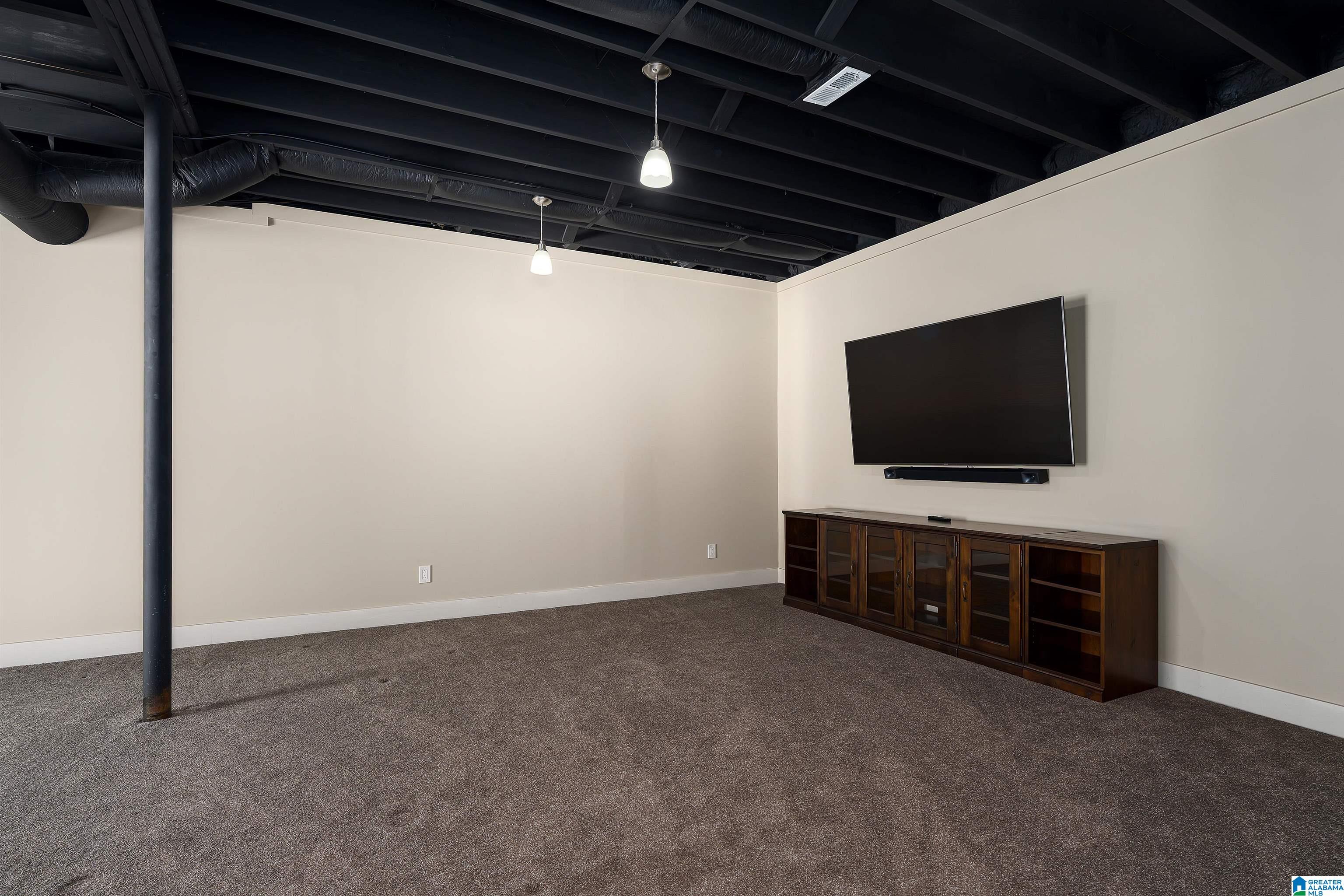 6825 RIVERCREST DRIVE