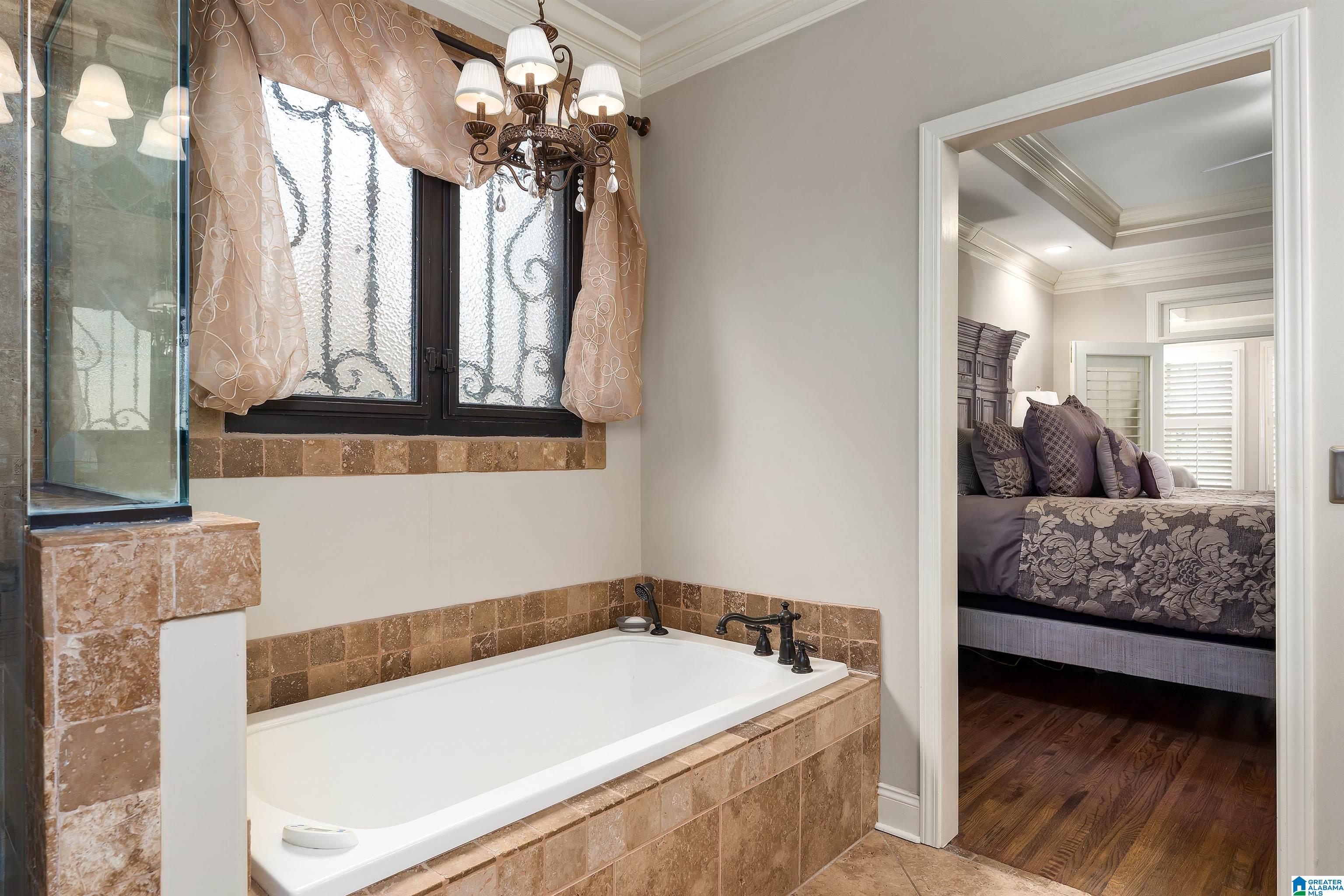 8225 CARRINGTON DRIVE