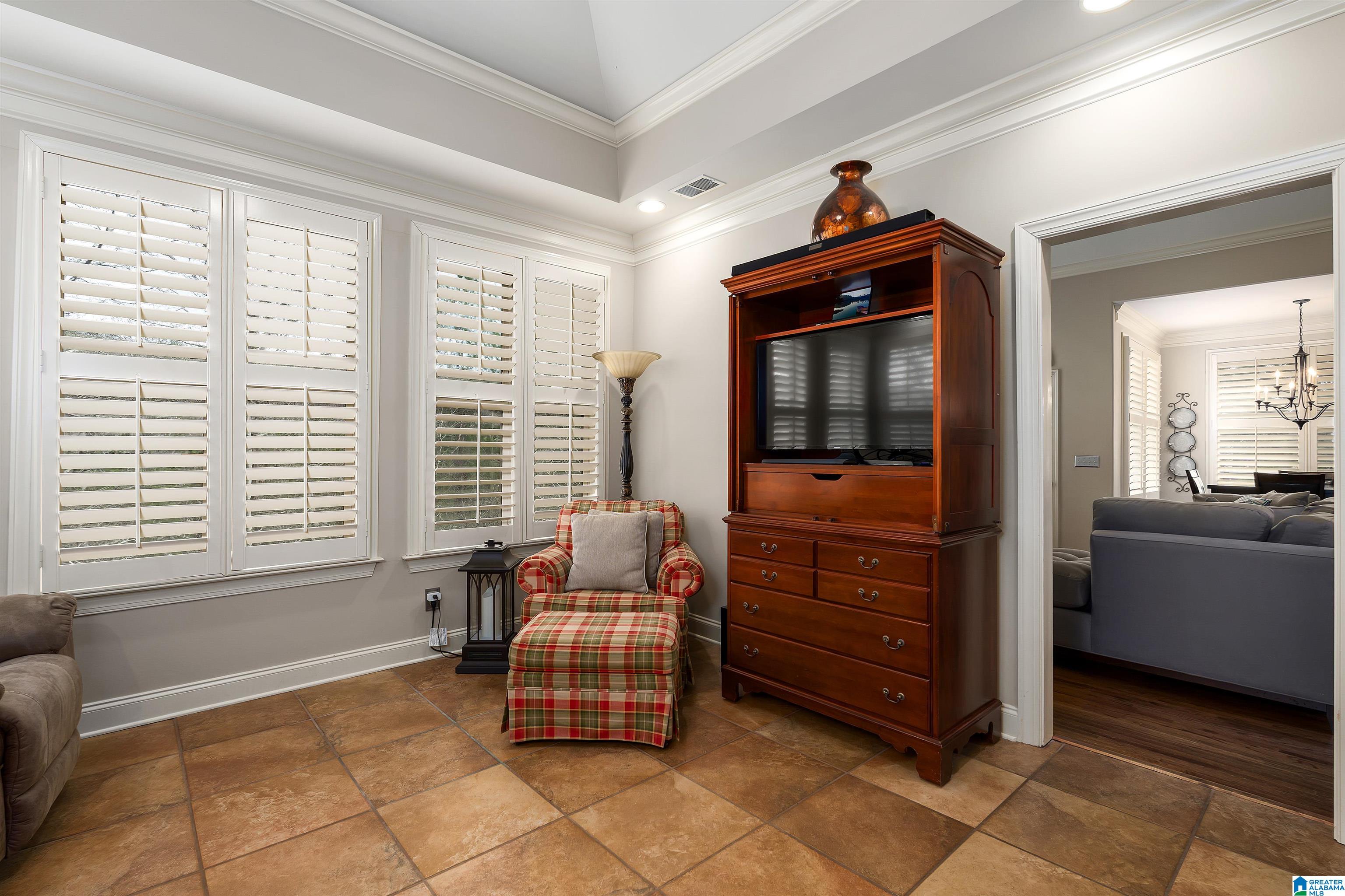 8225 CARRINGTON DRIVE