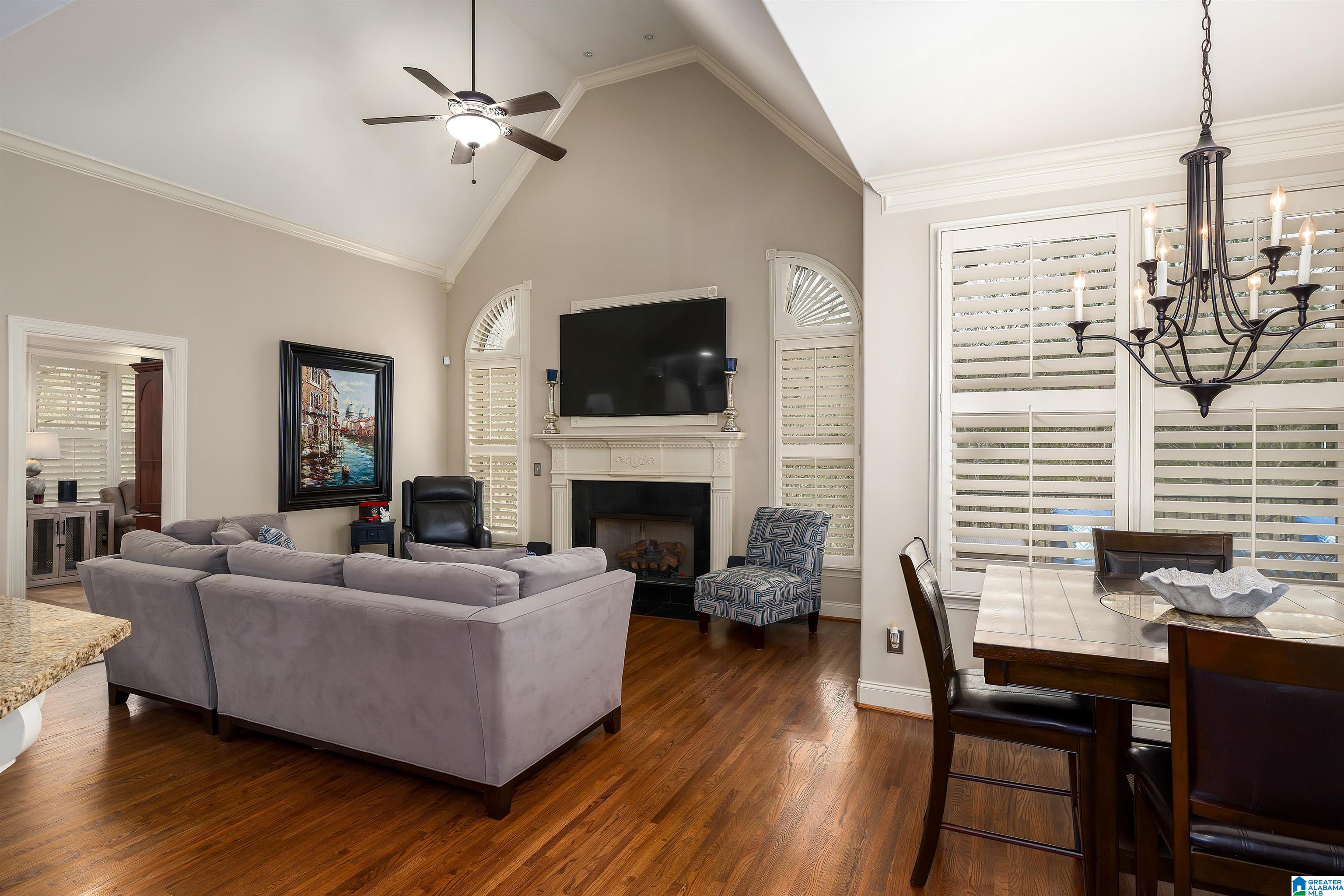 8225 CARRINGTON DRIVE