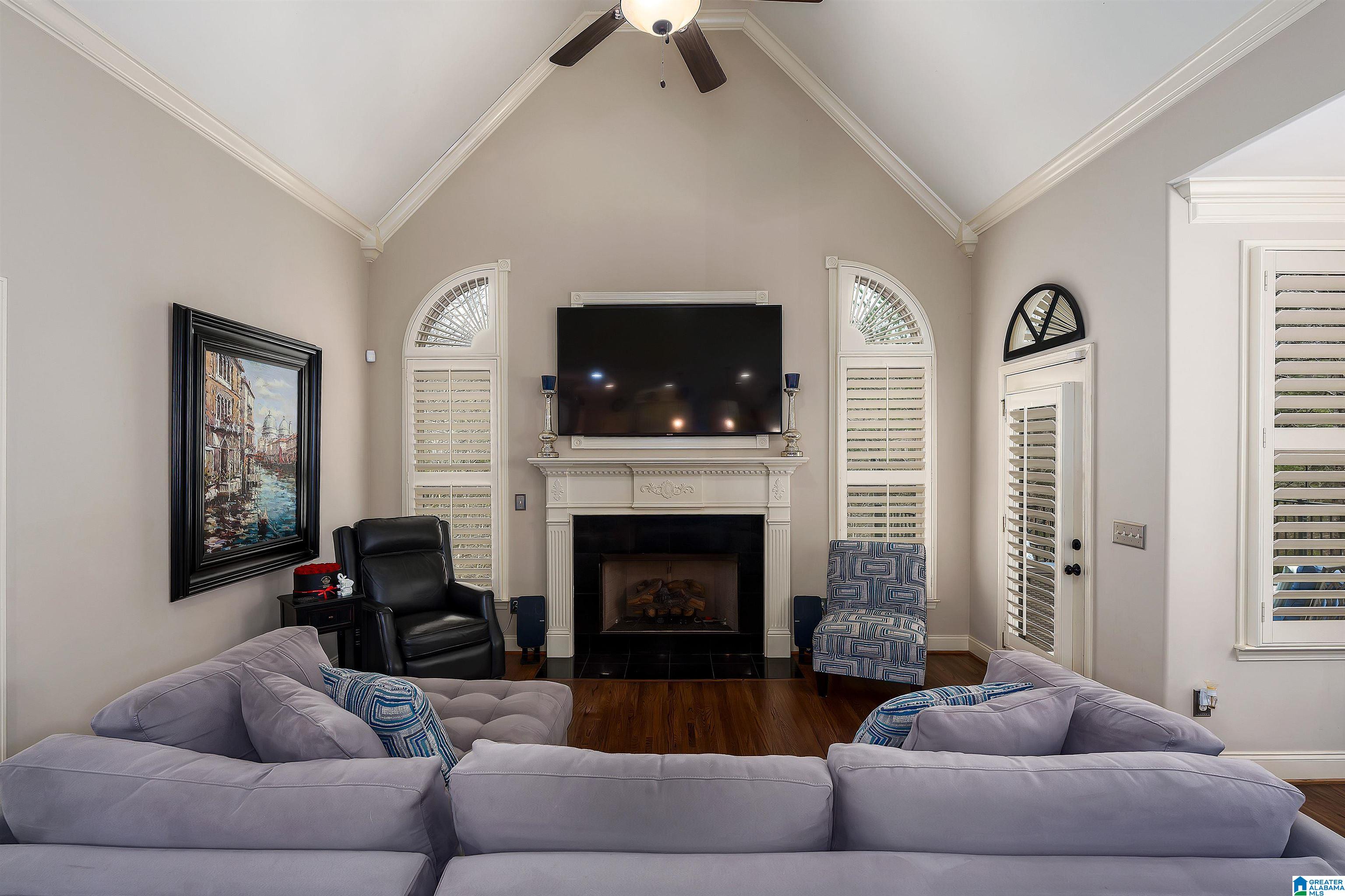 8225 CARRINGTON DRIVE