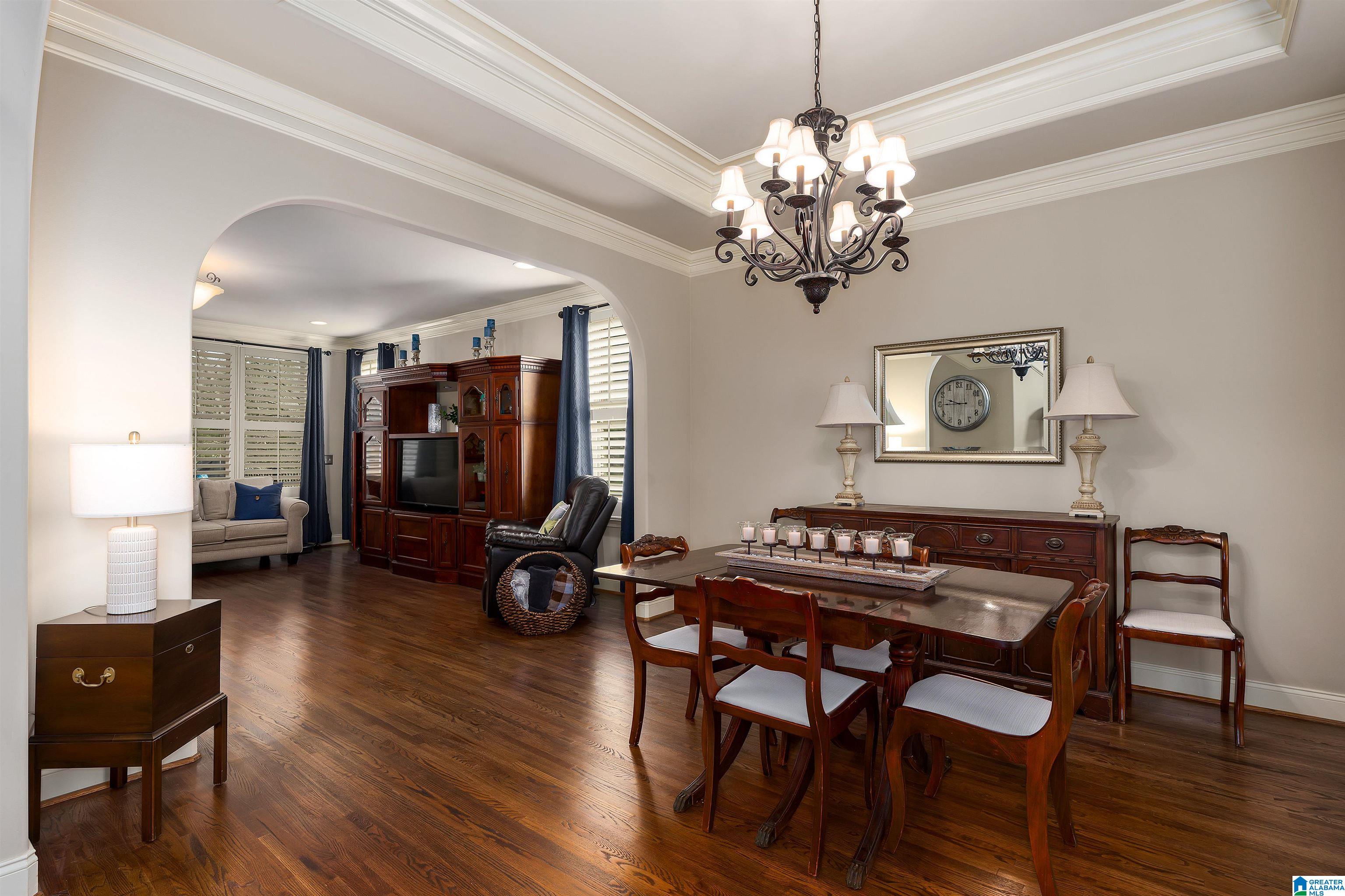 8225 CARRINGTON DRIVE