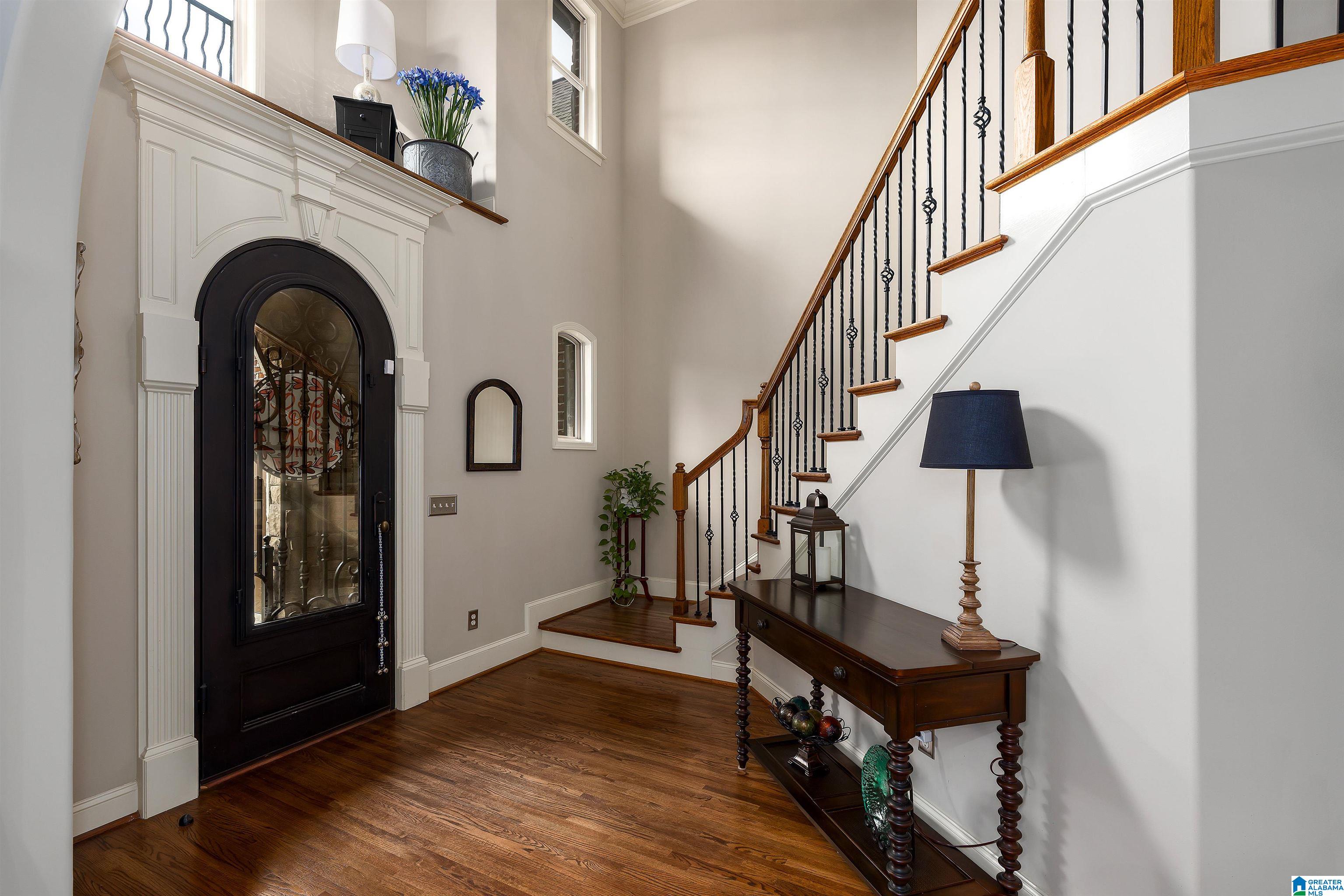 8225 CARRINGTON DRIVE