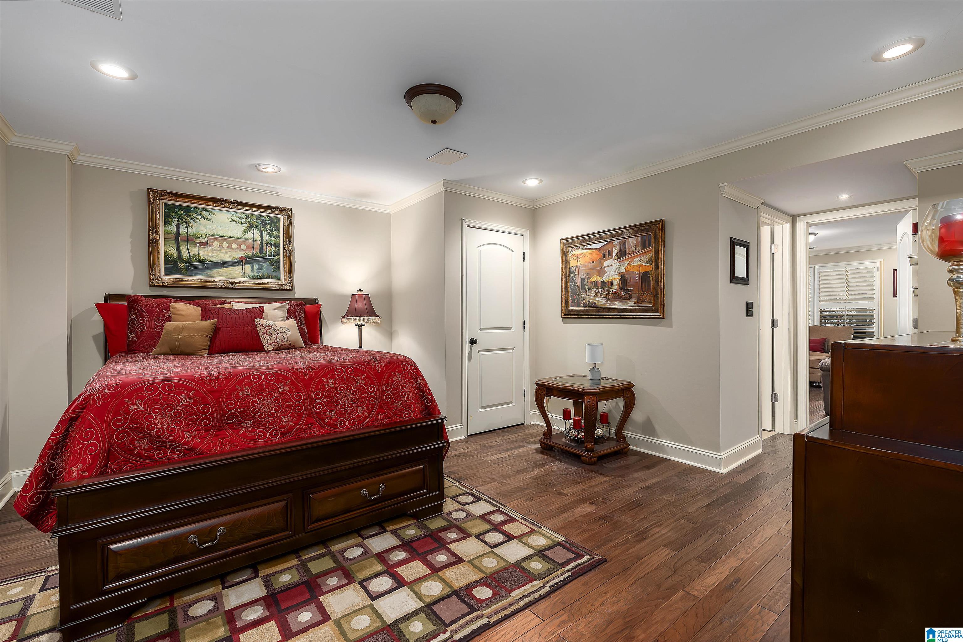 8225 CARRINGTON DRIVE