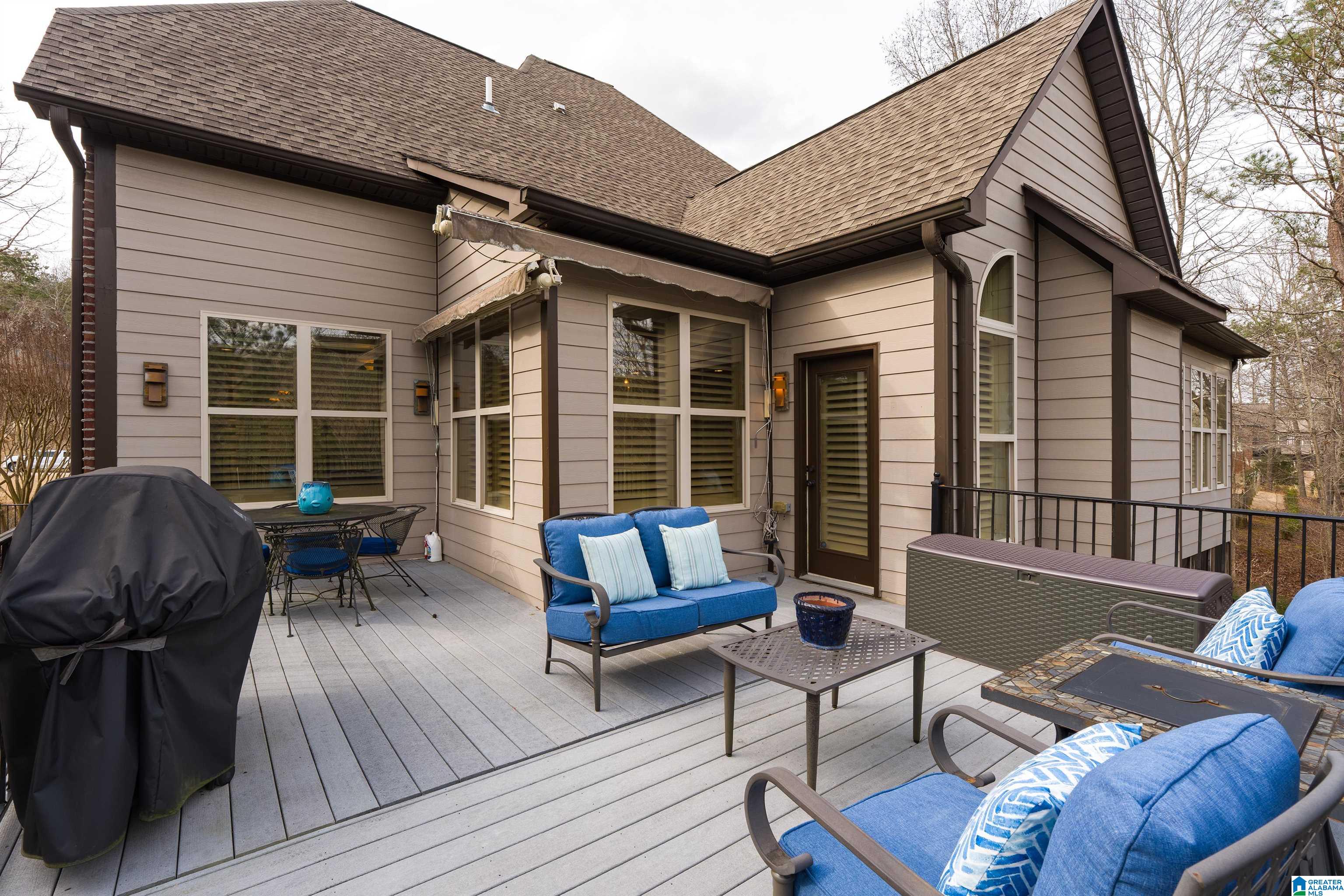 8225 CARRINGTON DRIVE