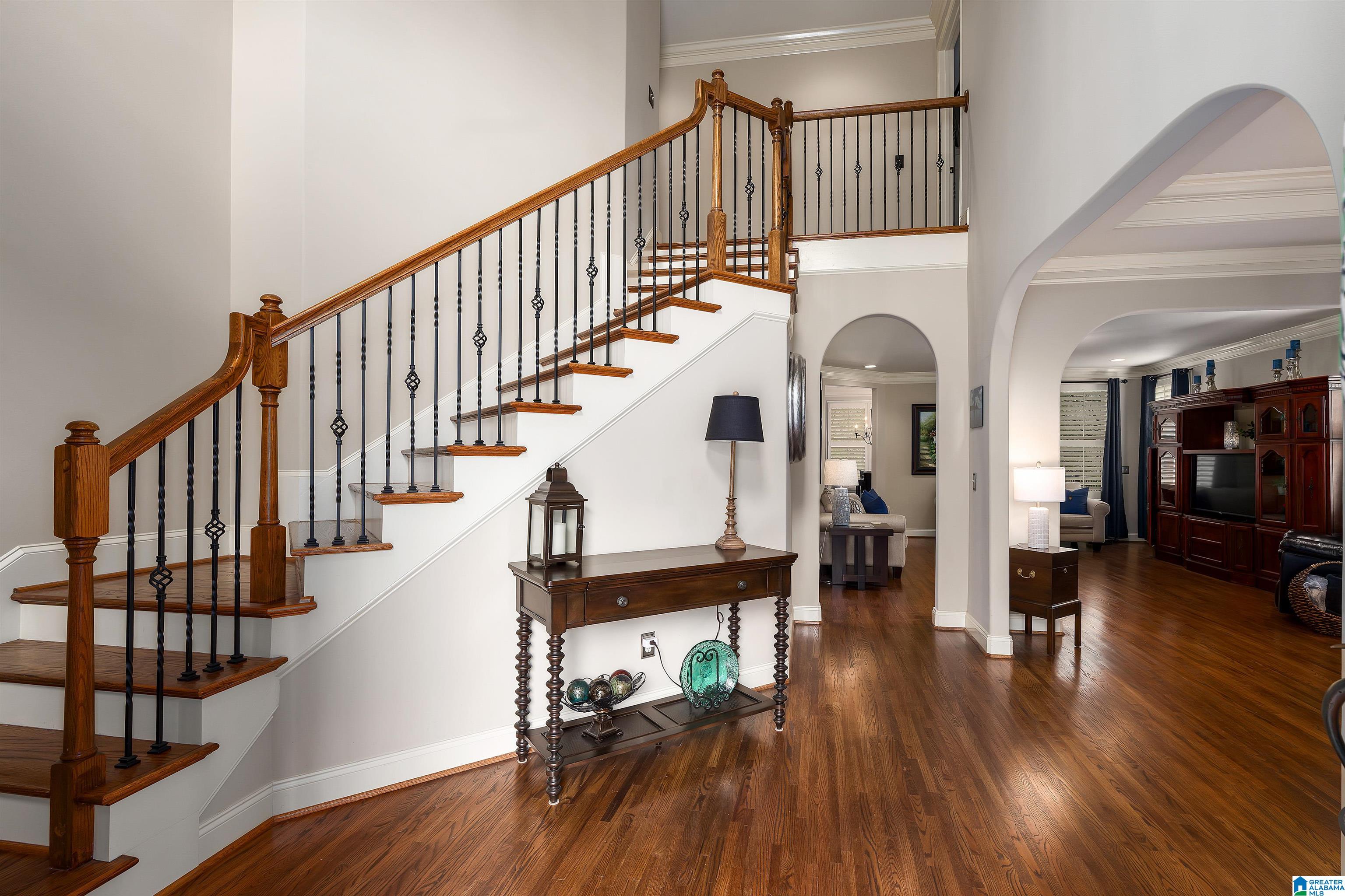 8225 CARRINGTON DRIVE