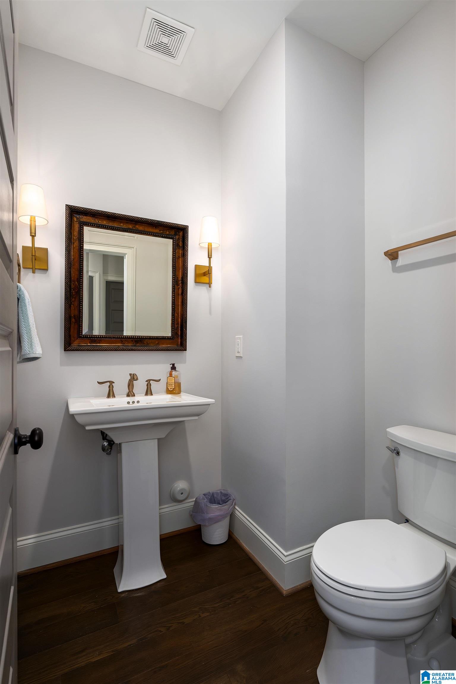 5750 DEERCREST COURT