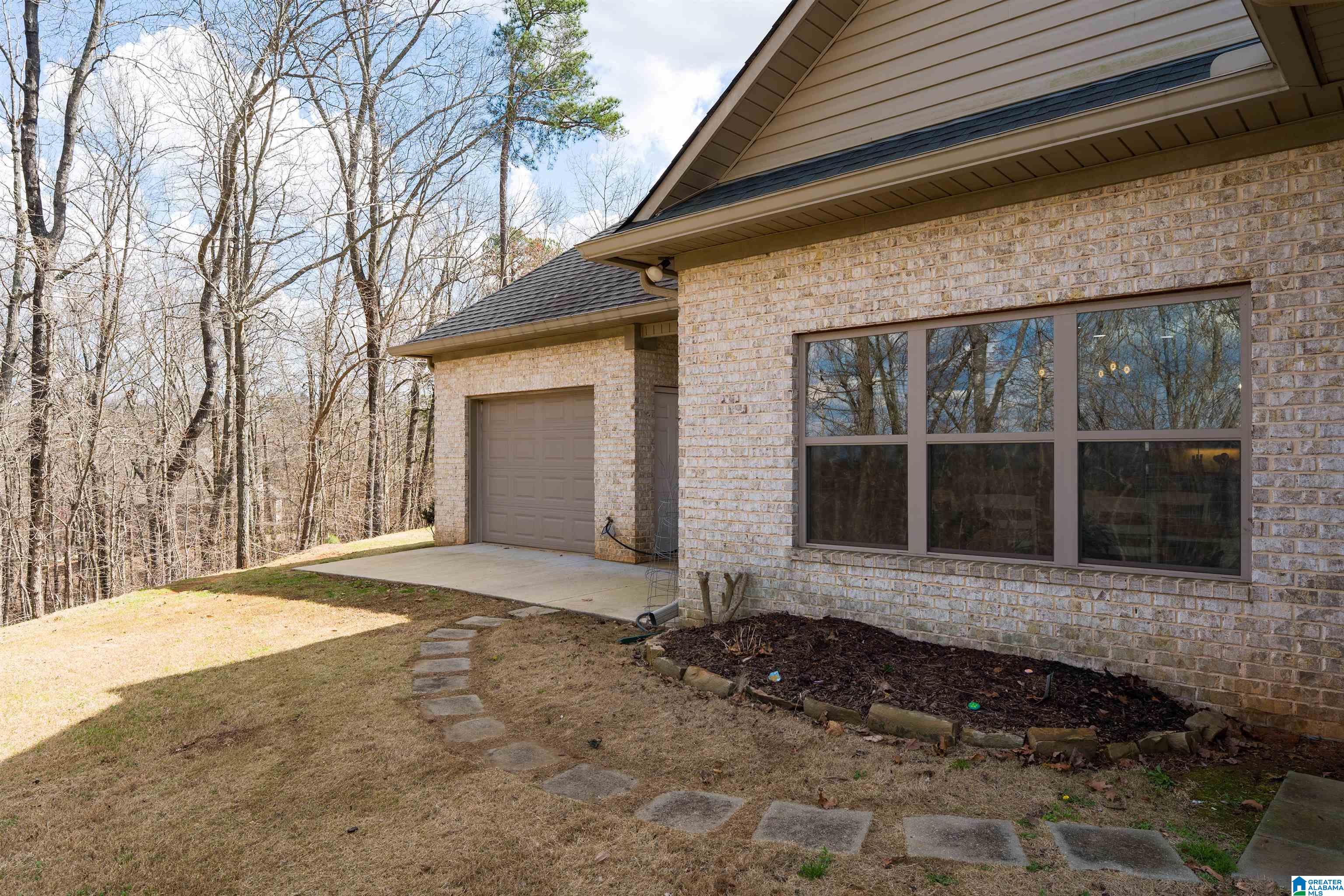 247 MIDDLE RIDGE TRAIL