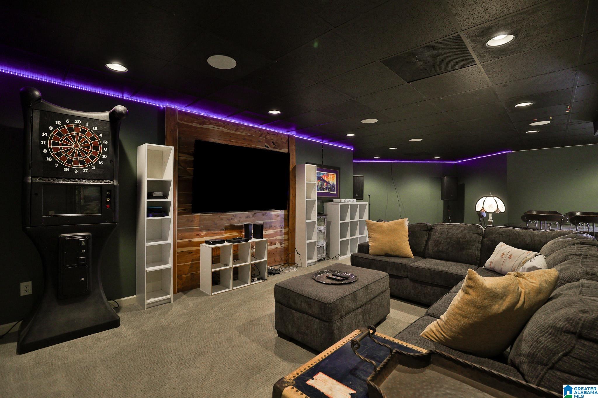 8169 CARRINGTON DRIVE