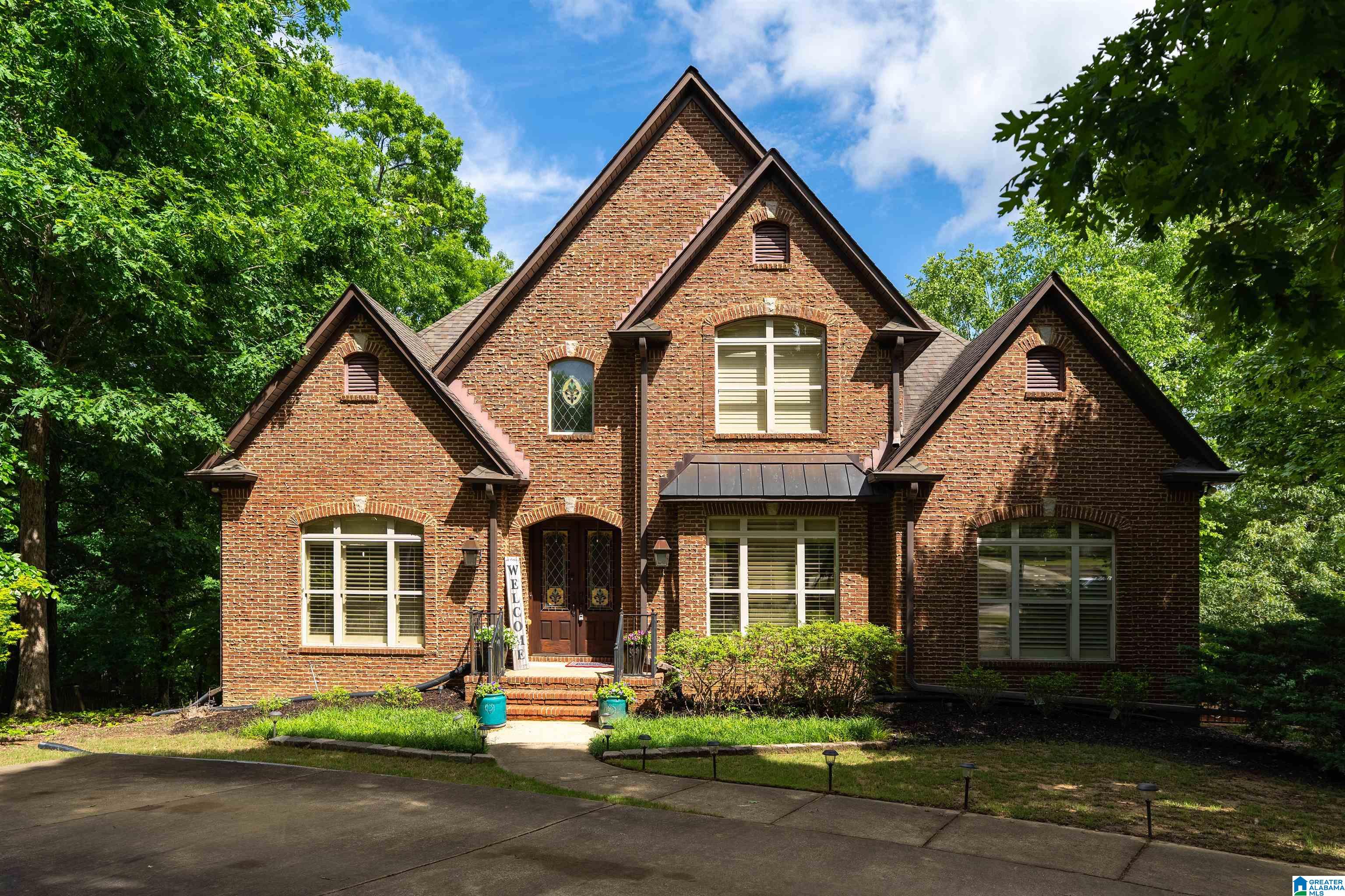 8169 CARRINGTON DRIVE
