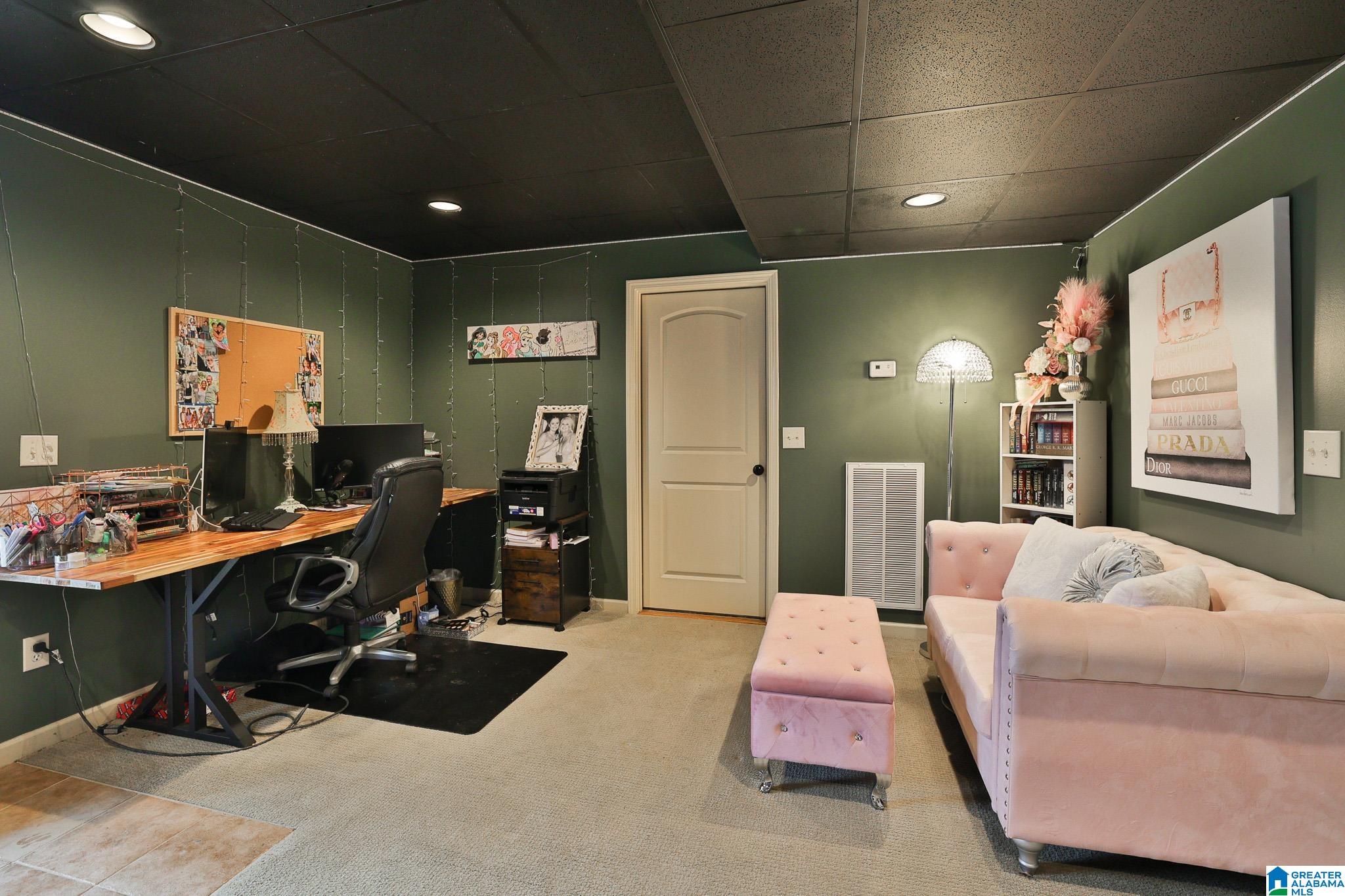 8169 CARRINGTON DRIVE